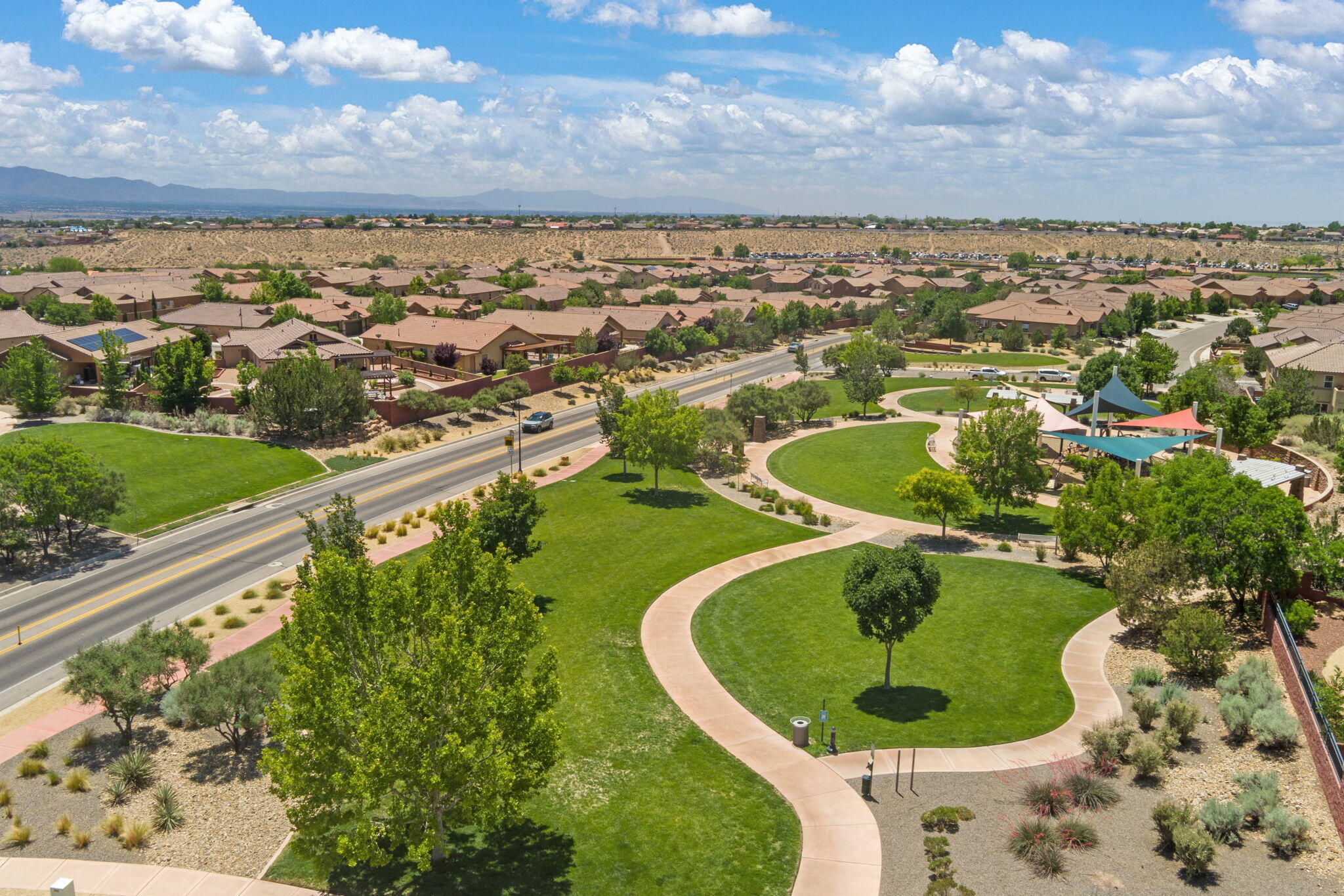 429 Paseo Vista Loop NE