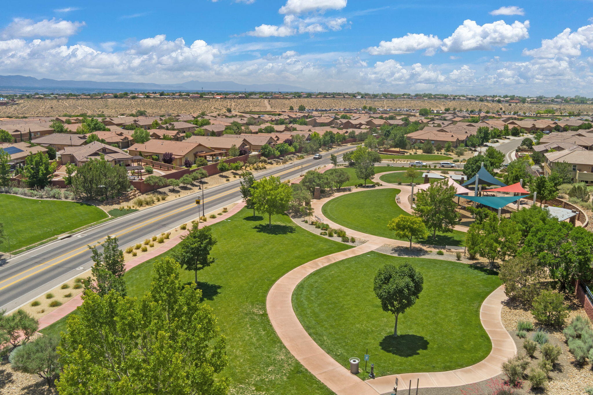 429 Paseo Vista Loop NE