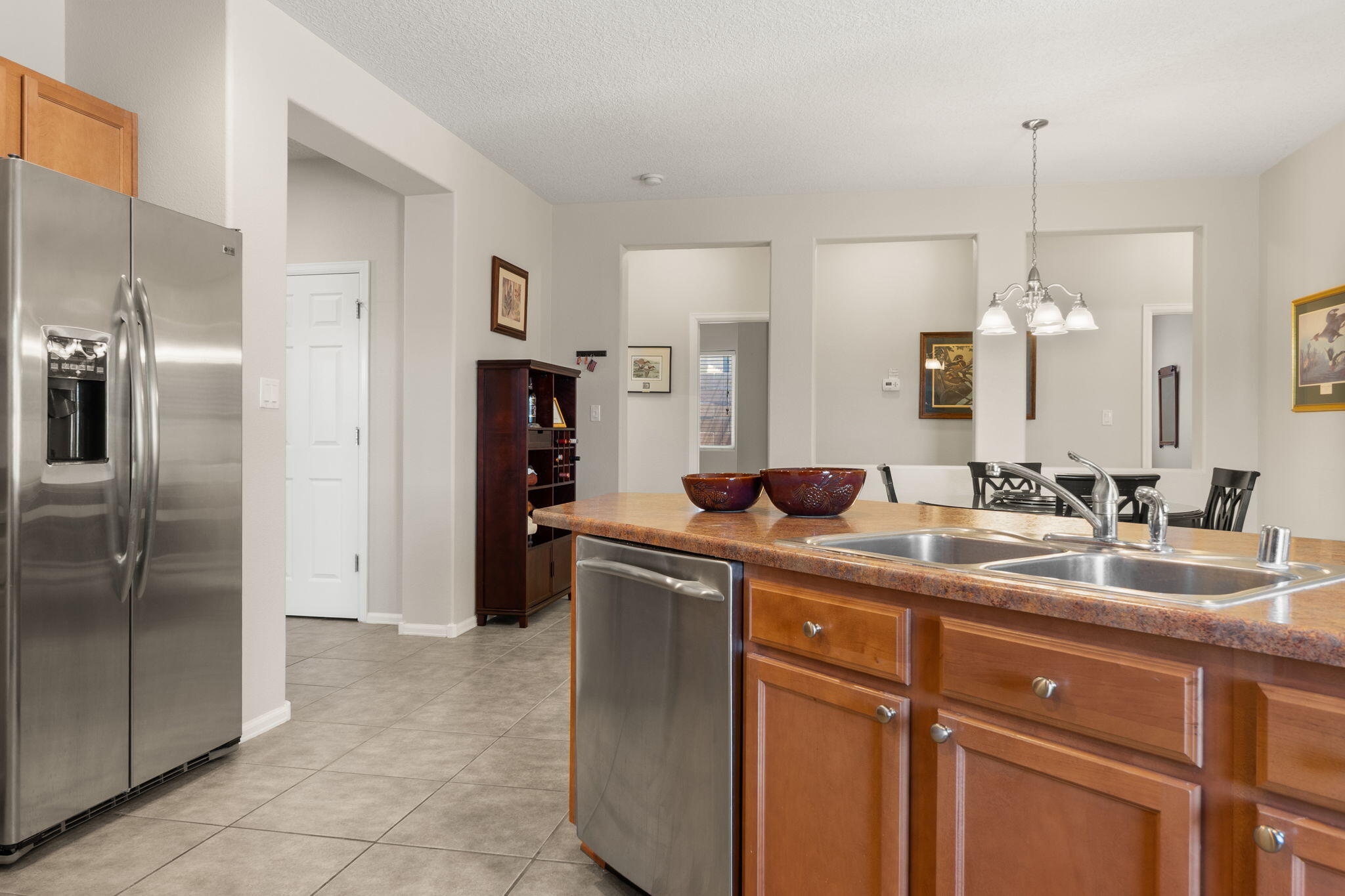 429 Paseo Vista Loop NE