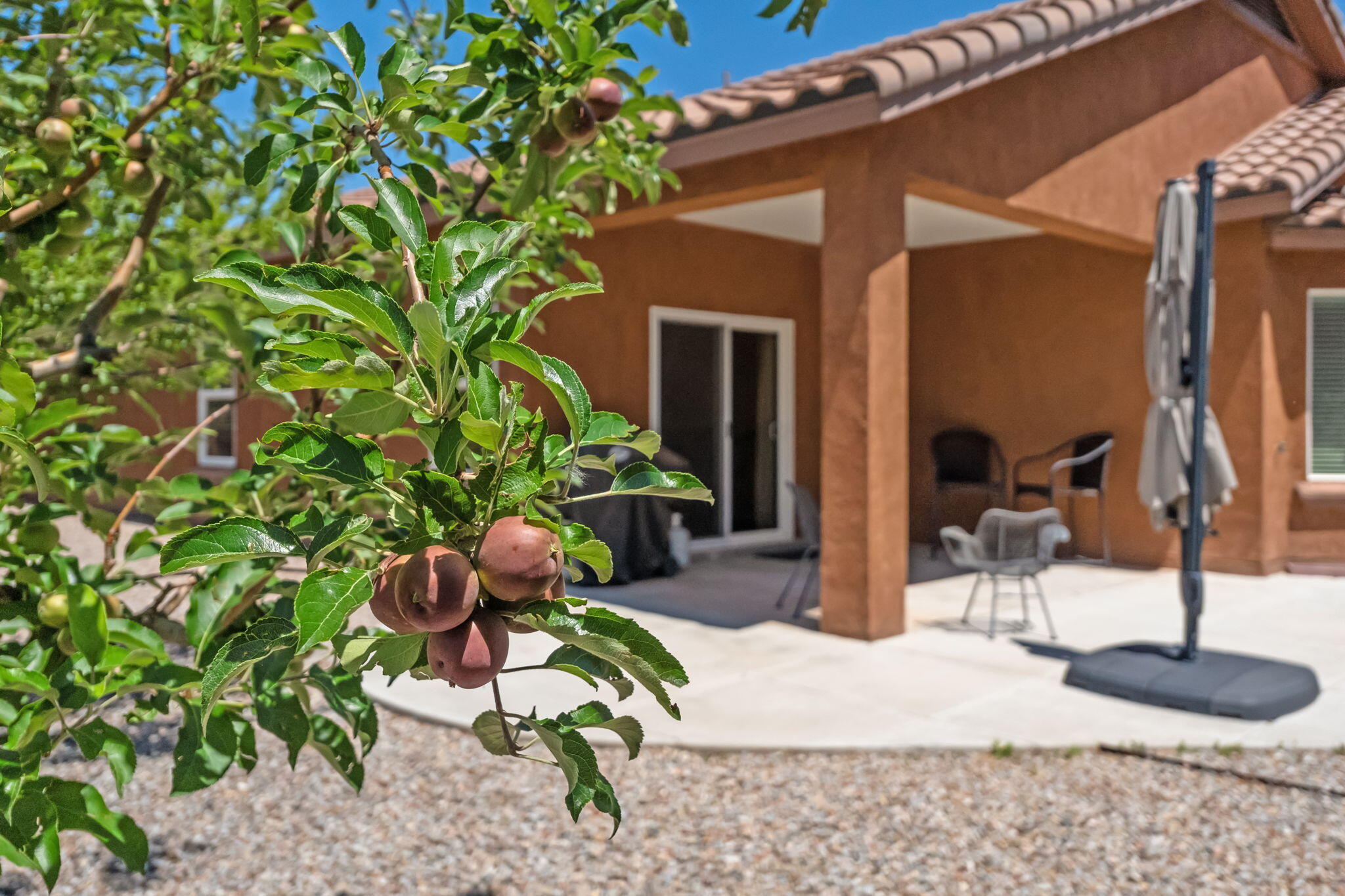 429 Paseo Vista Loop NE