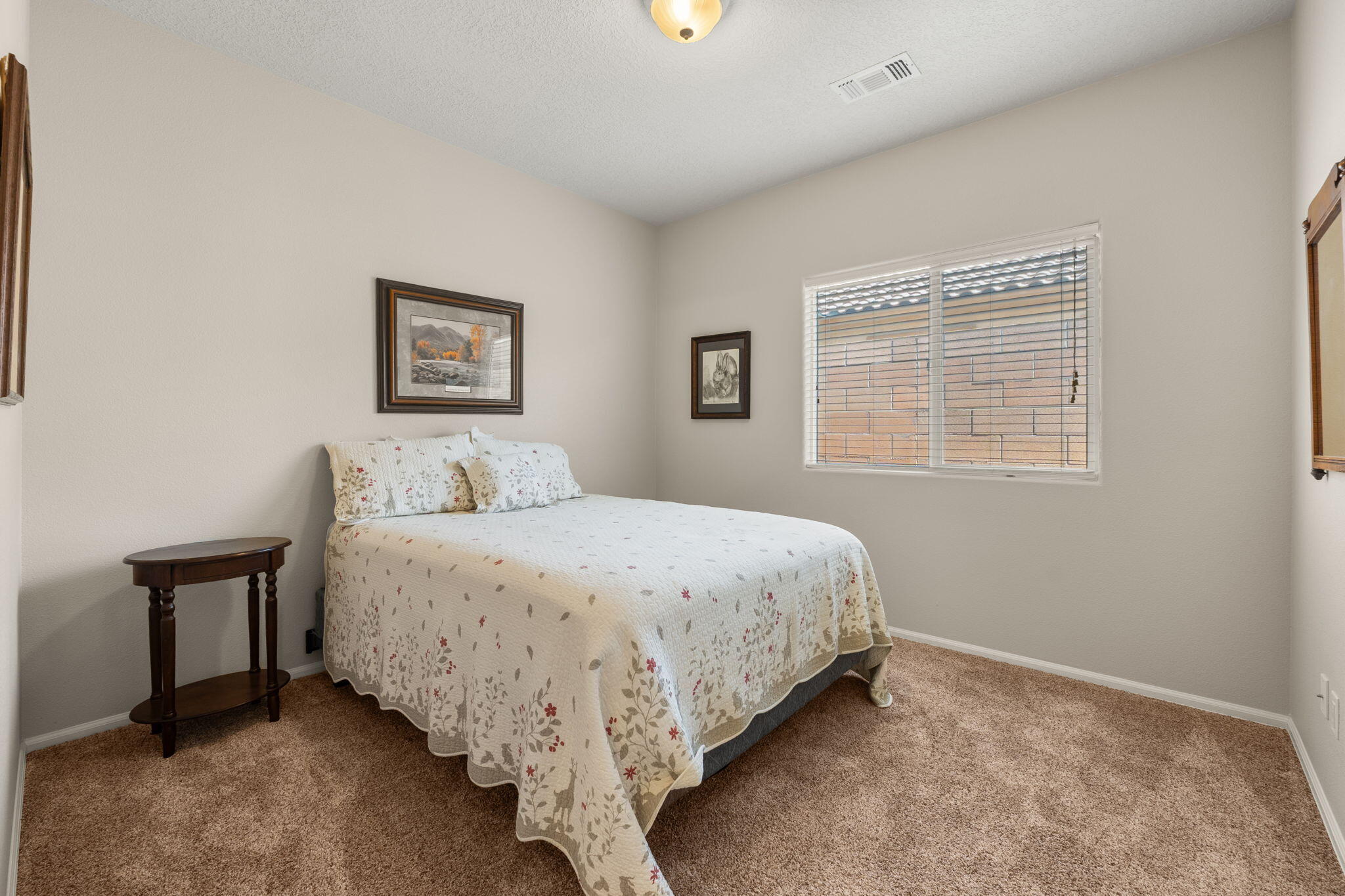 429 Paseo Vista Loop NE