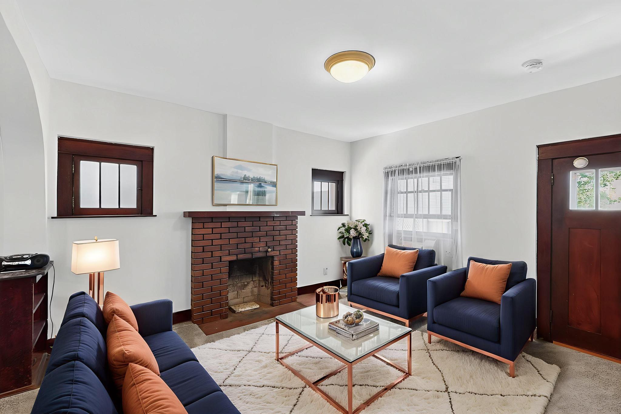 111 COLUMBIA Drive SE