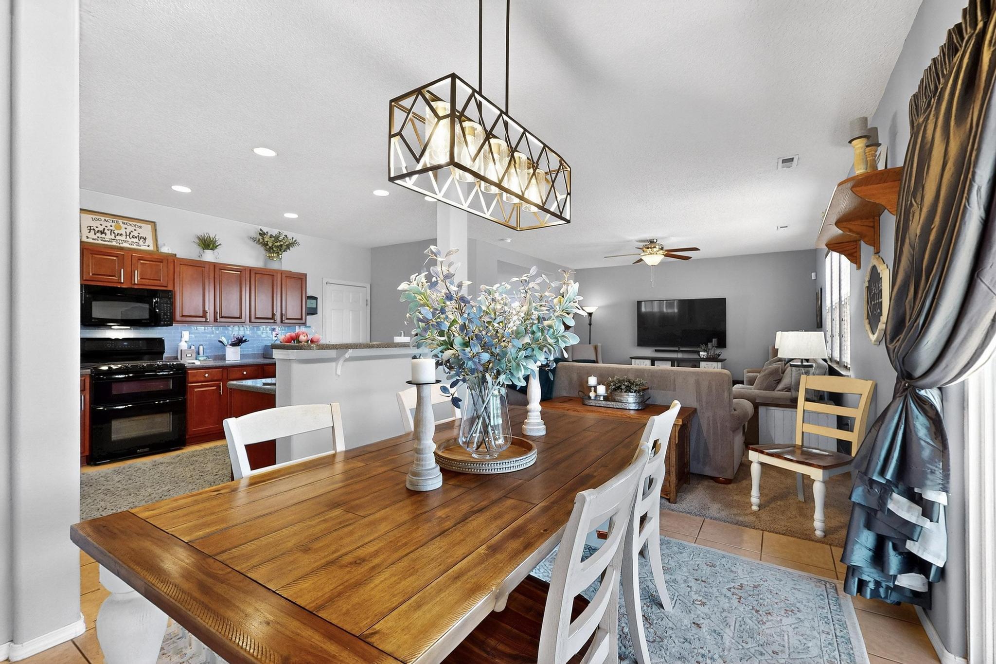 10204 MOGOLLON Drive NW