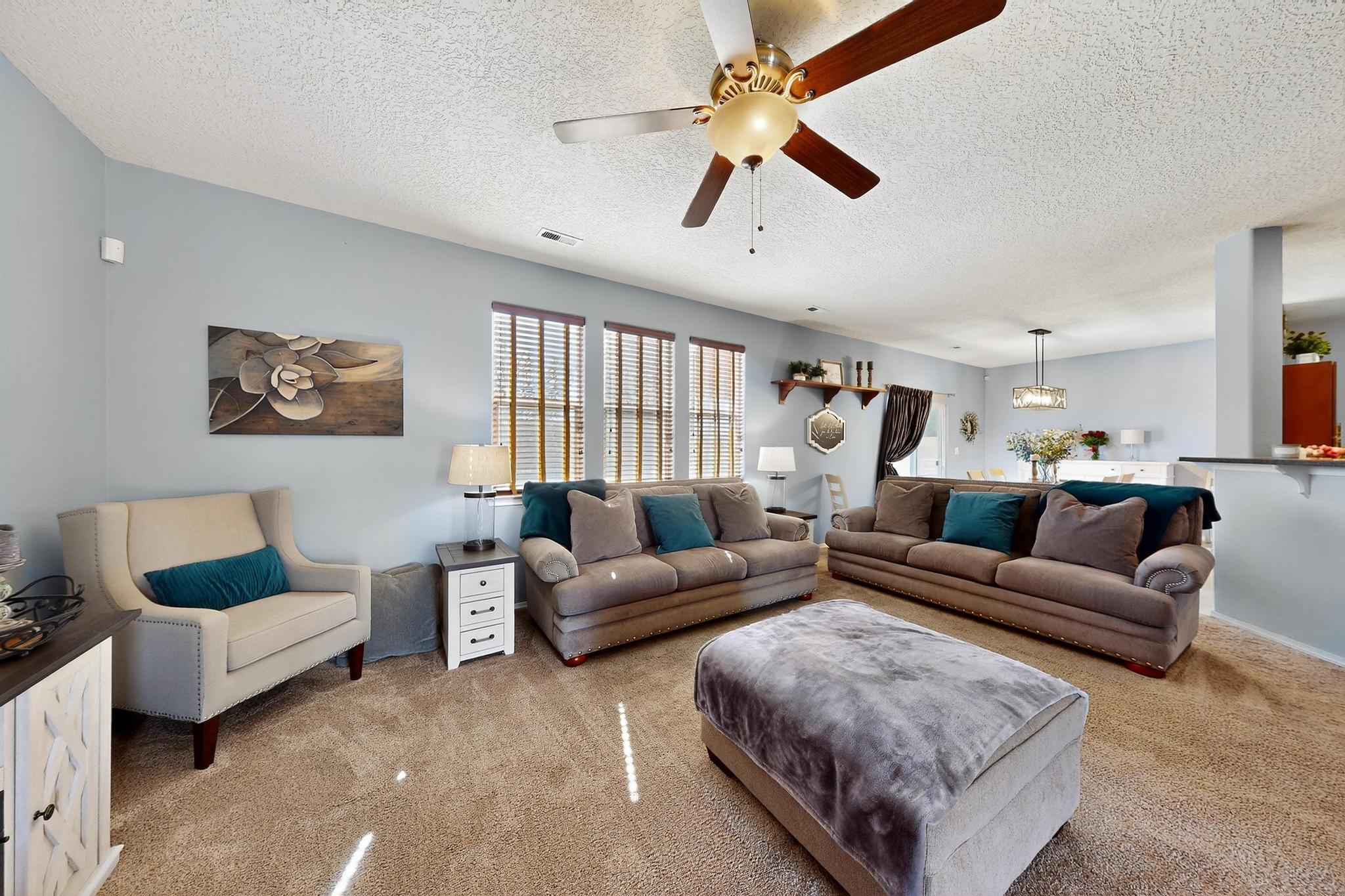 10204 MOGOLLON Drive NW