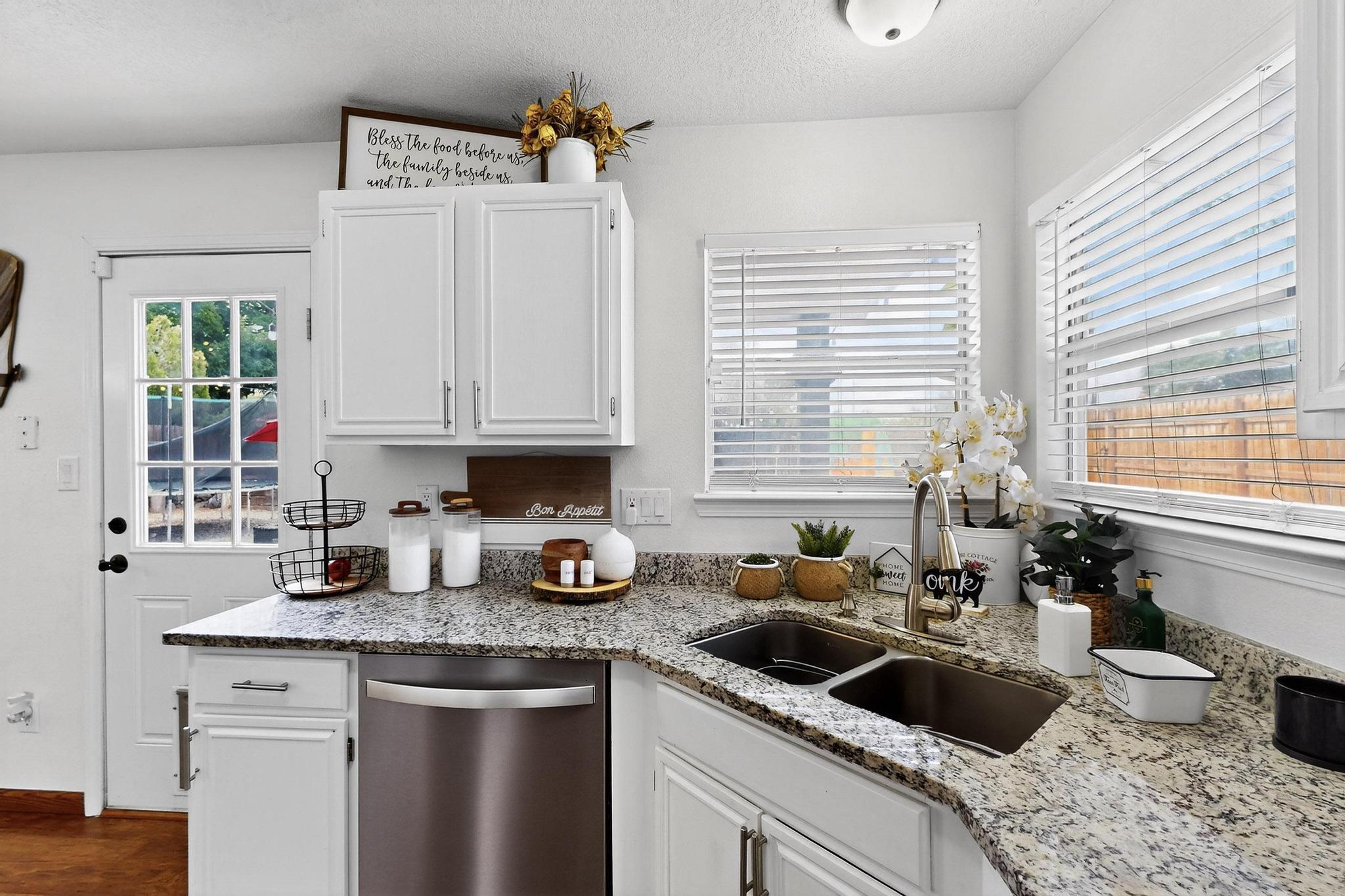 4632 HOMESTEAD Trail NW