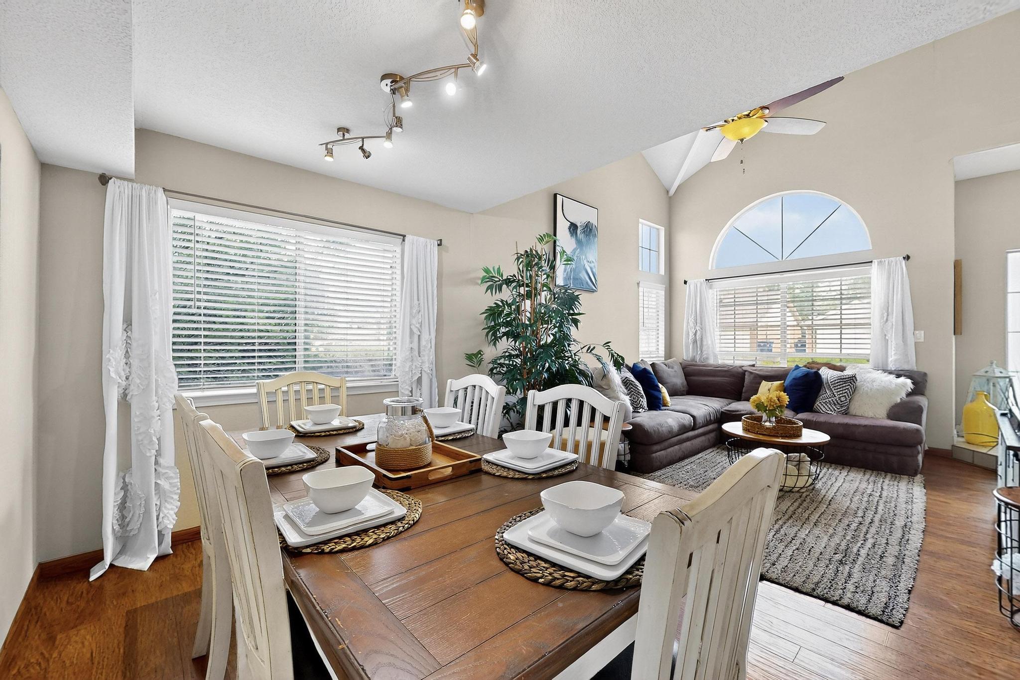 4632 HOMESTEAD Trail NW