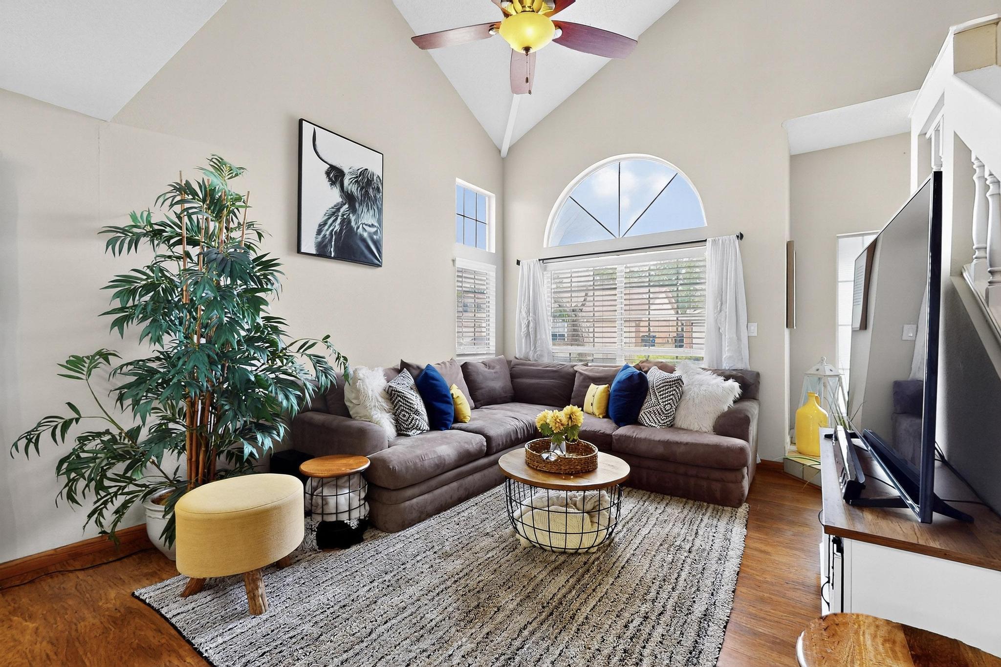 4632 HOMESTEAD Trail NW