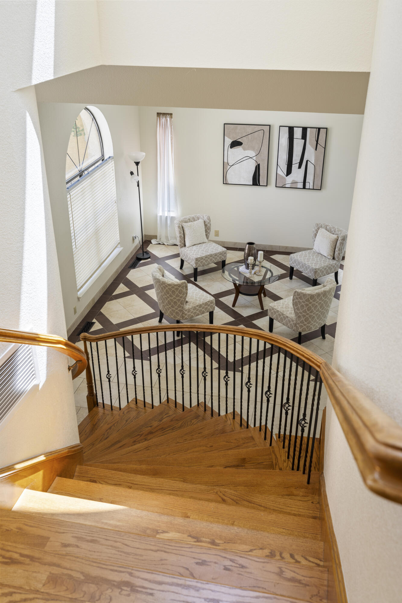 8712 Greenarbor Road NE