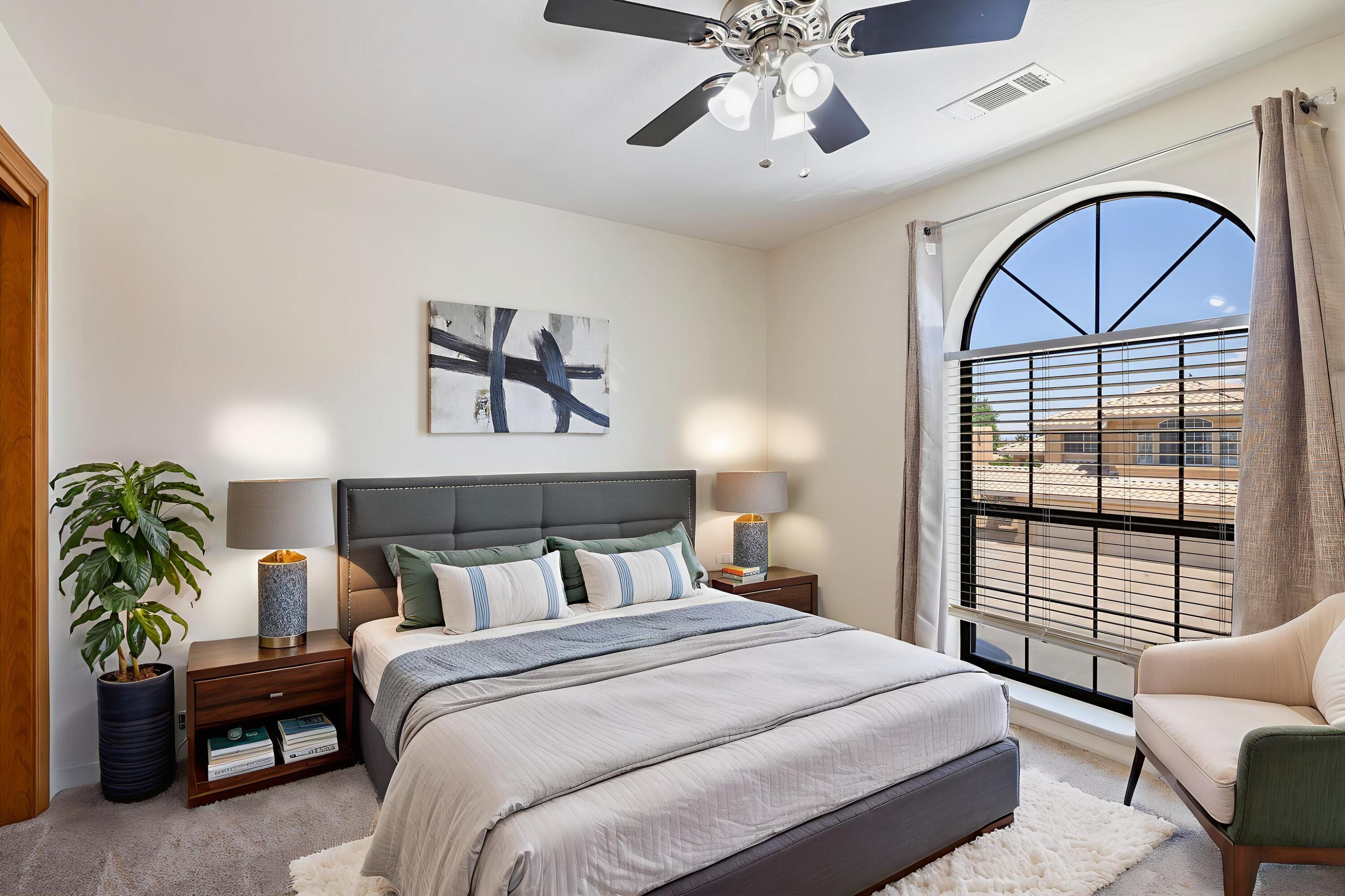 8712 Greenarbor Road NE