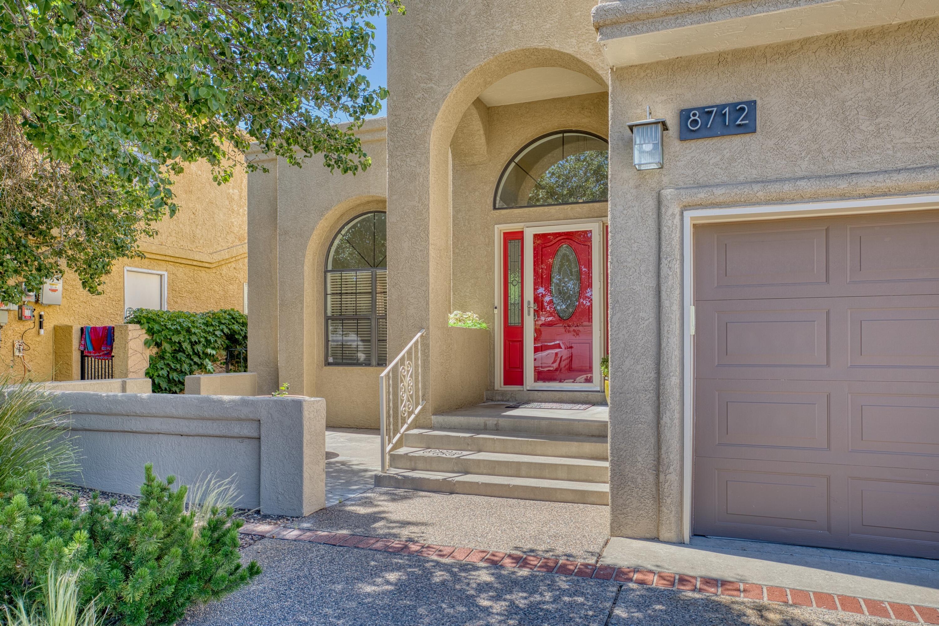 8712 Greenarbor Road NE