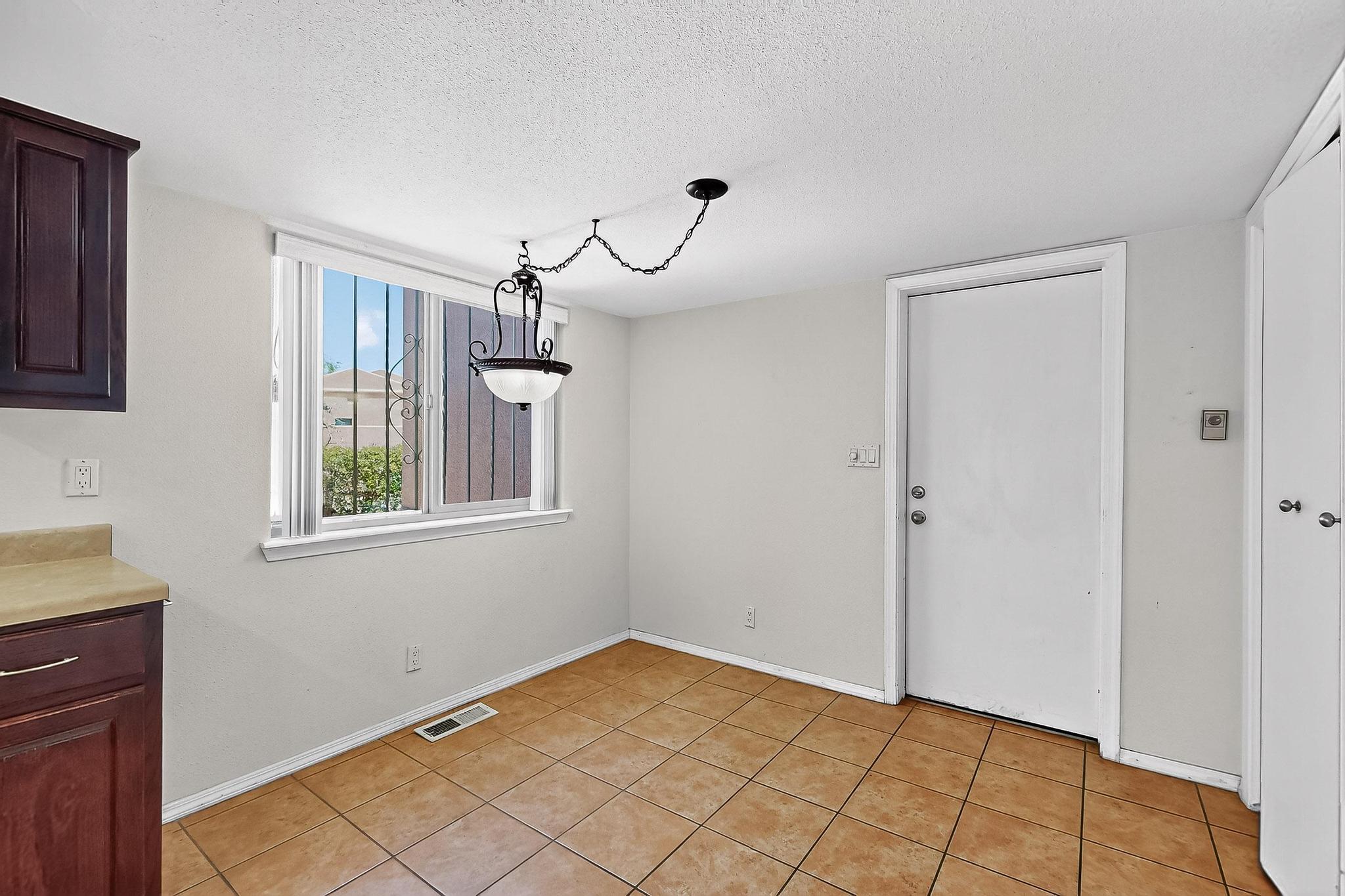 4201 WHISPERWOOD Place NE