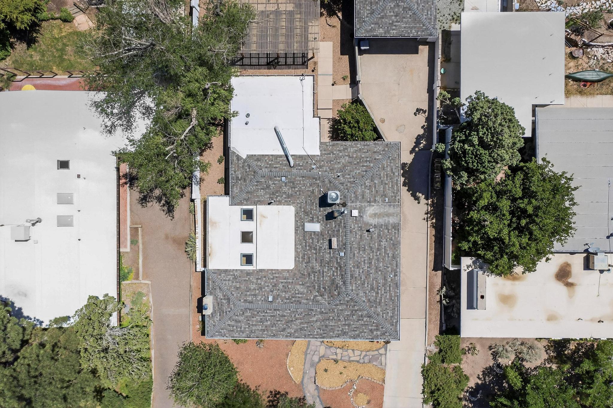 1612 Sigma Chi Road NE