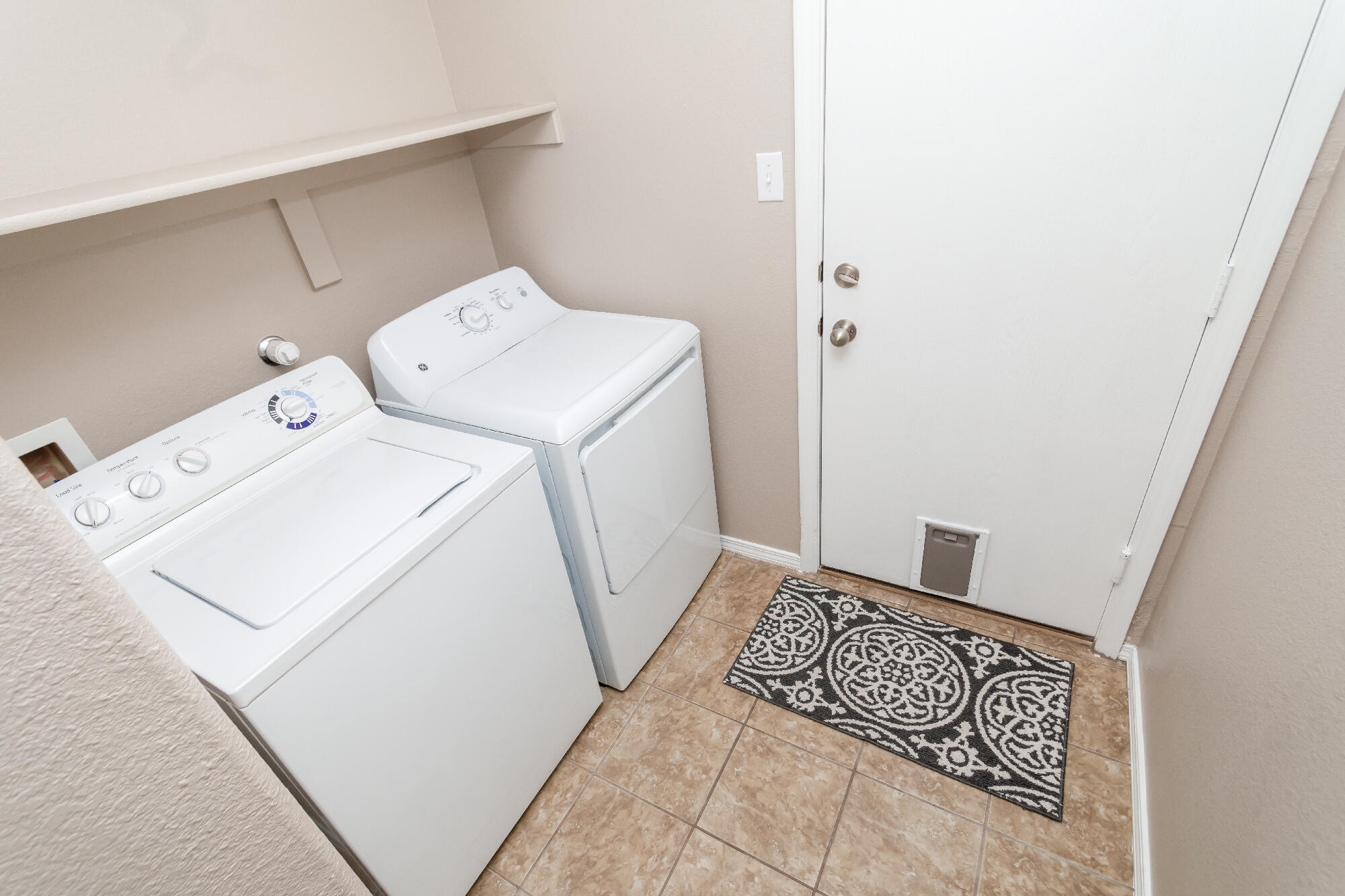 2479 CORVARA Drive SE