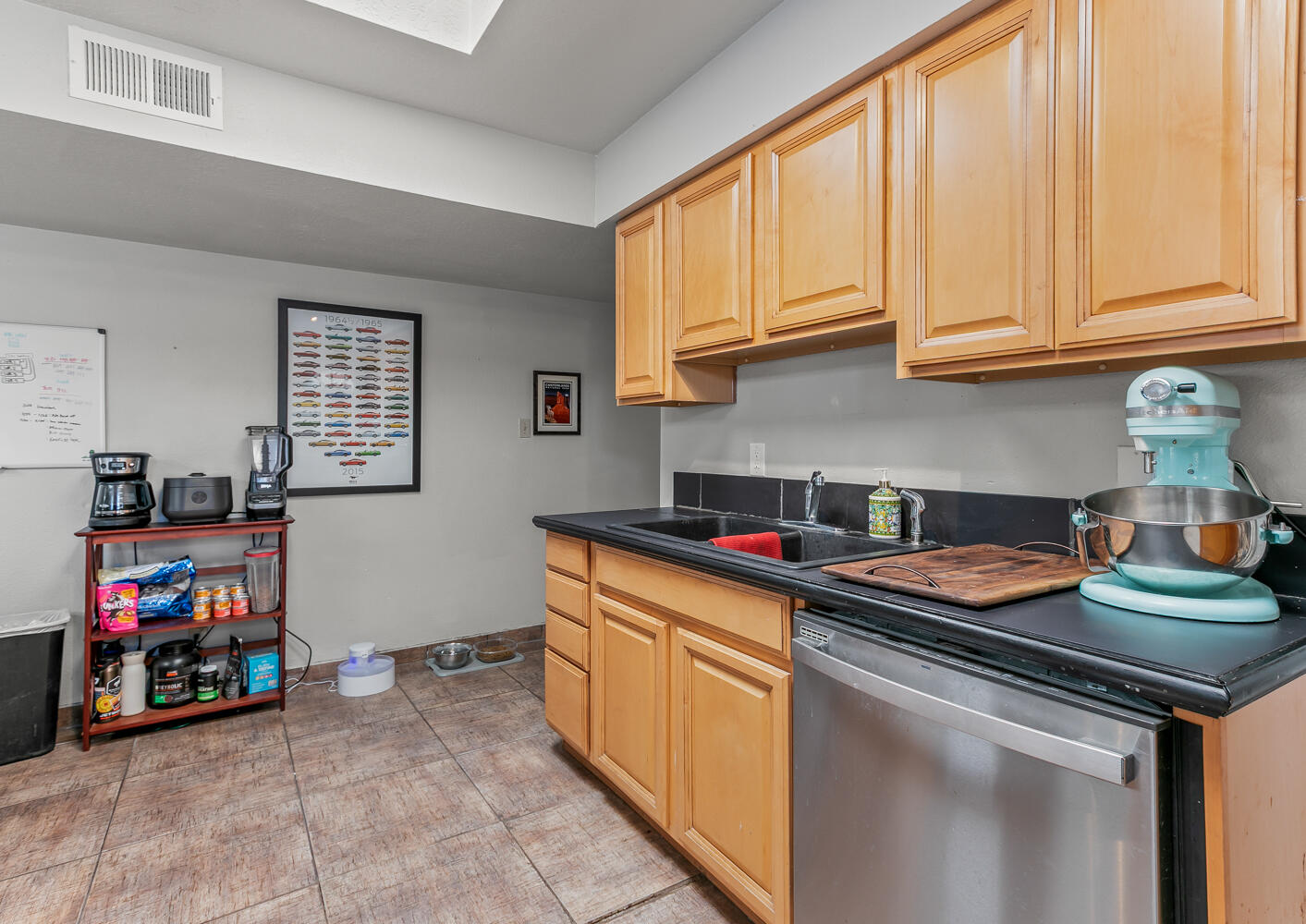 1405 3RD Street SW