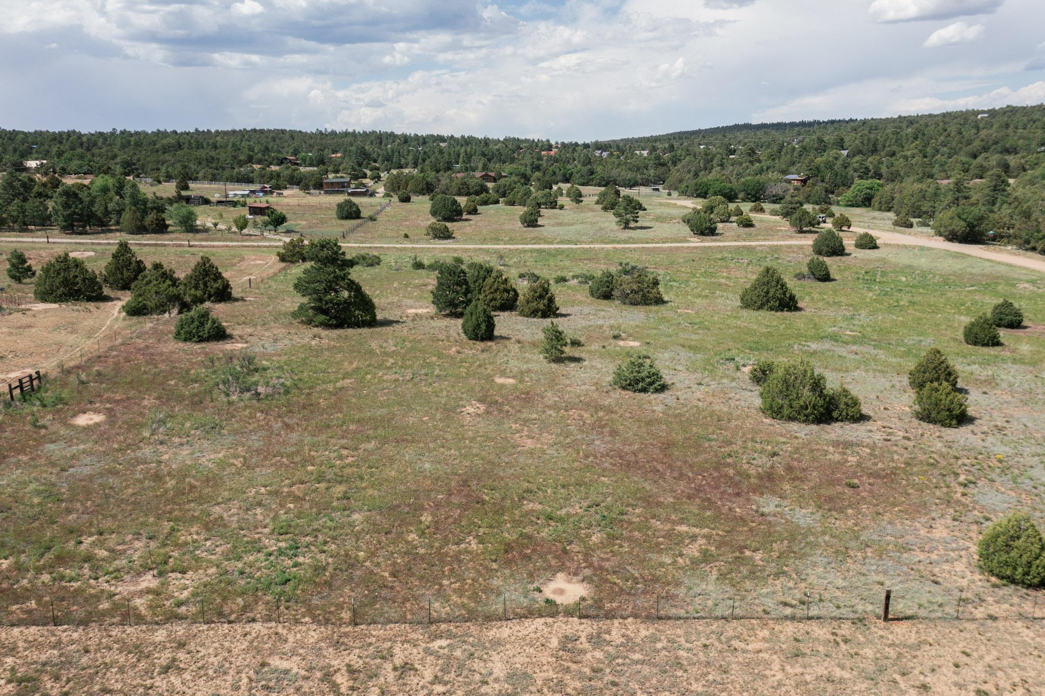 25 MOCKINGBIRD HILL Road