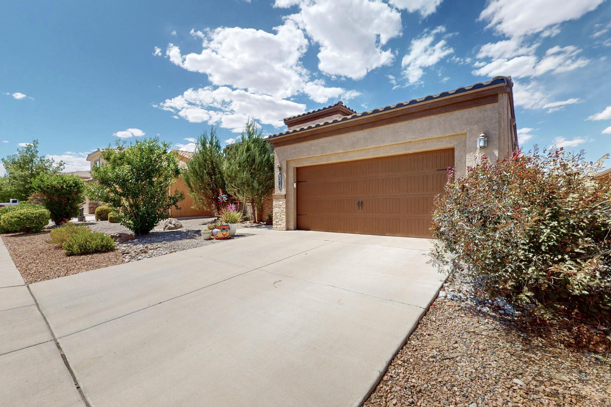 8215 MOCK HEATHER Road NW