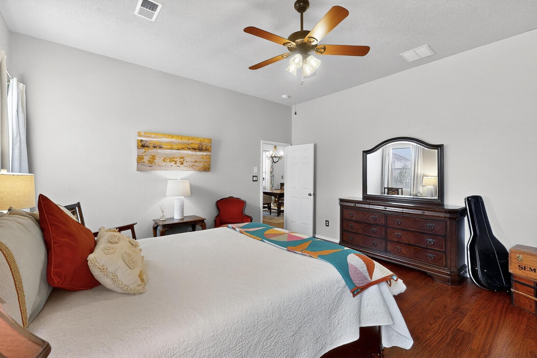 8215 MOCK HEATHER Road NW