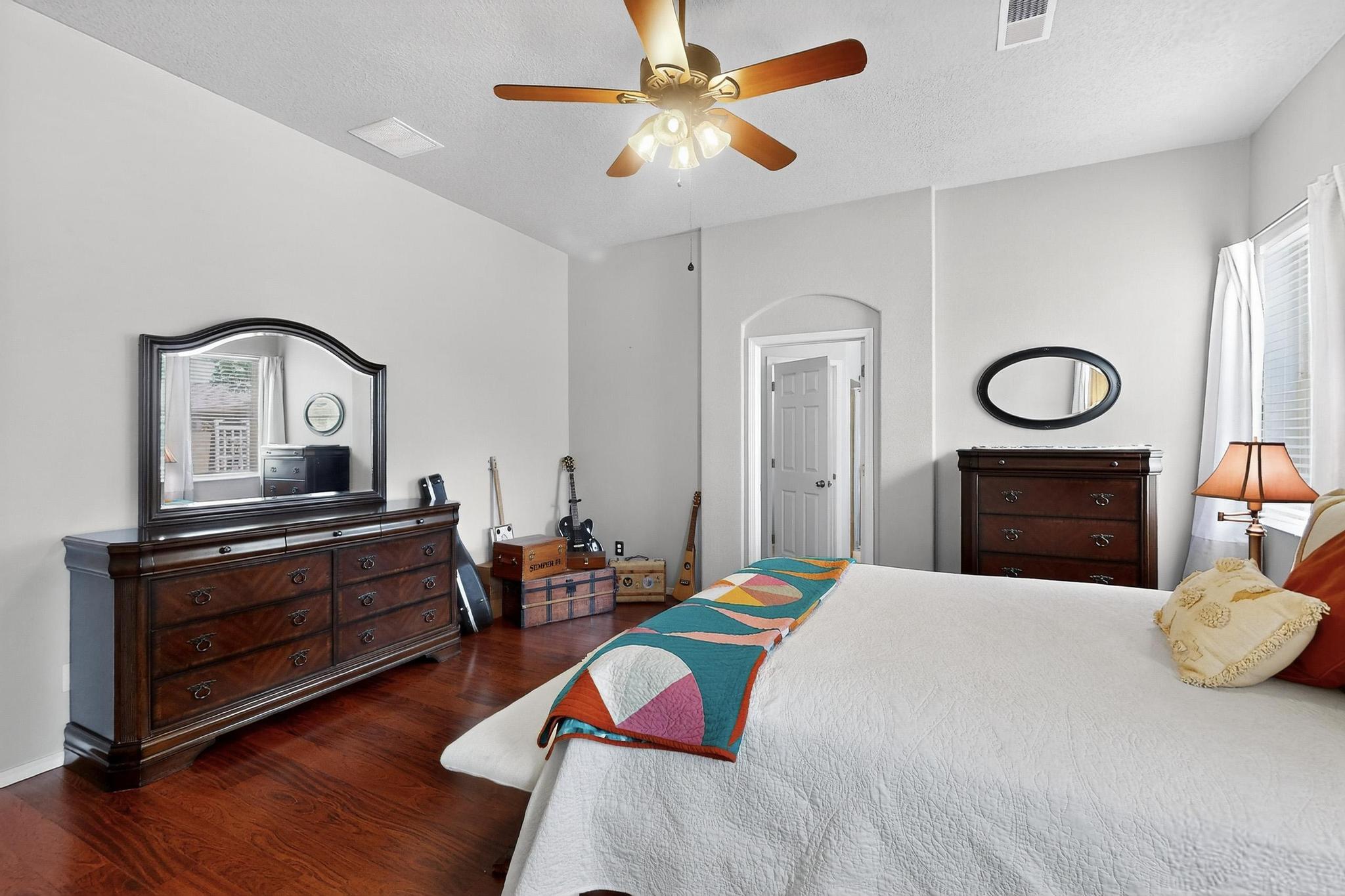 8215 MOCK HEATHER Road NW