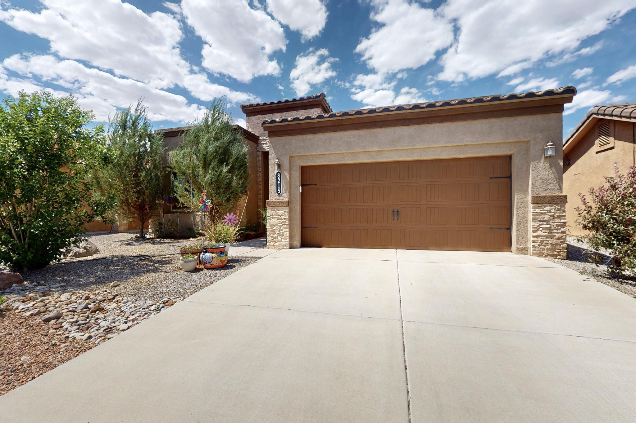 8215 MOCK HEATHER Road NW