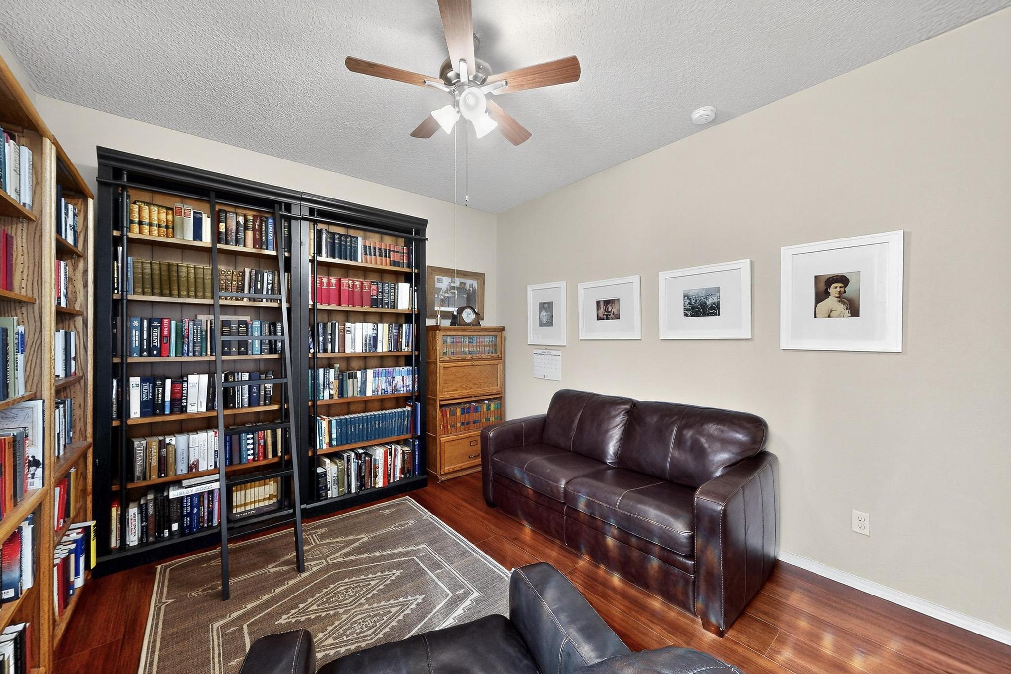 8215 MOCK HEATHER Road NW