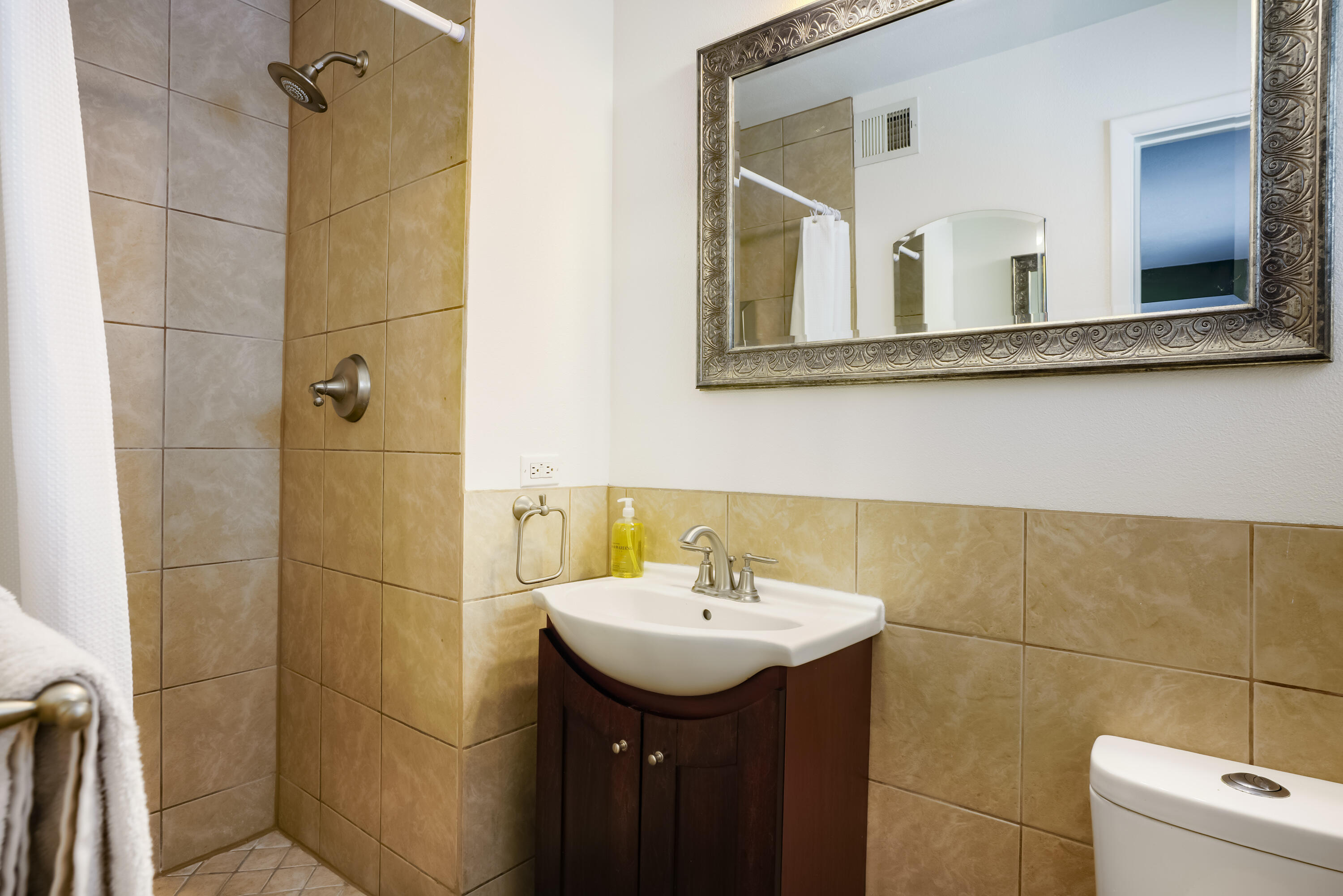 12236 YELLOWSTONE Road NE