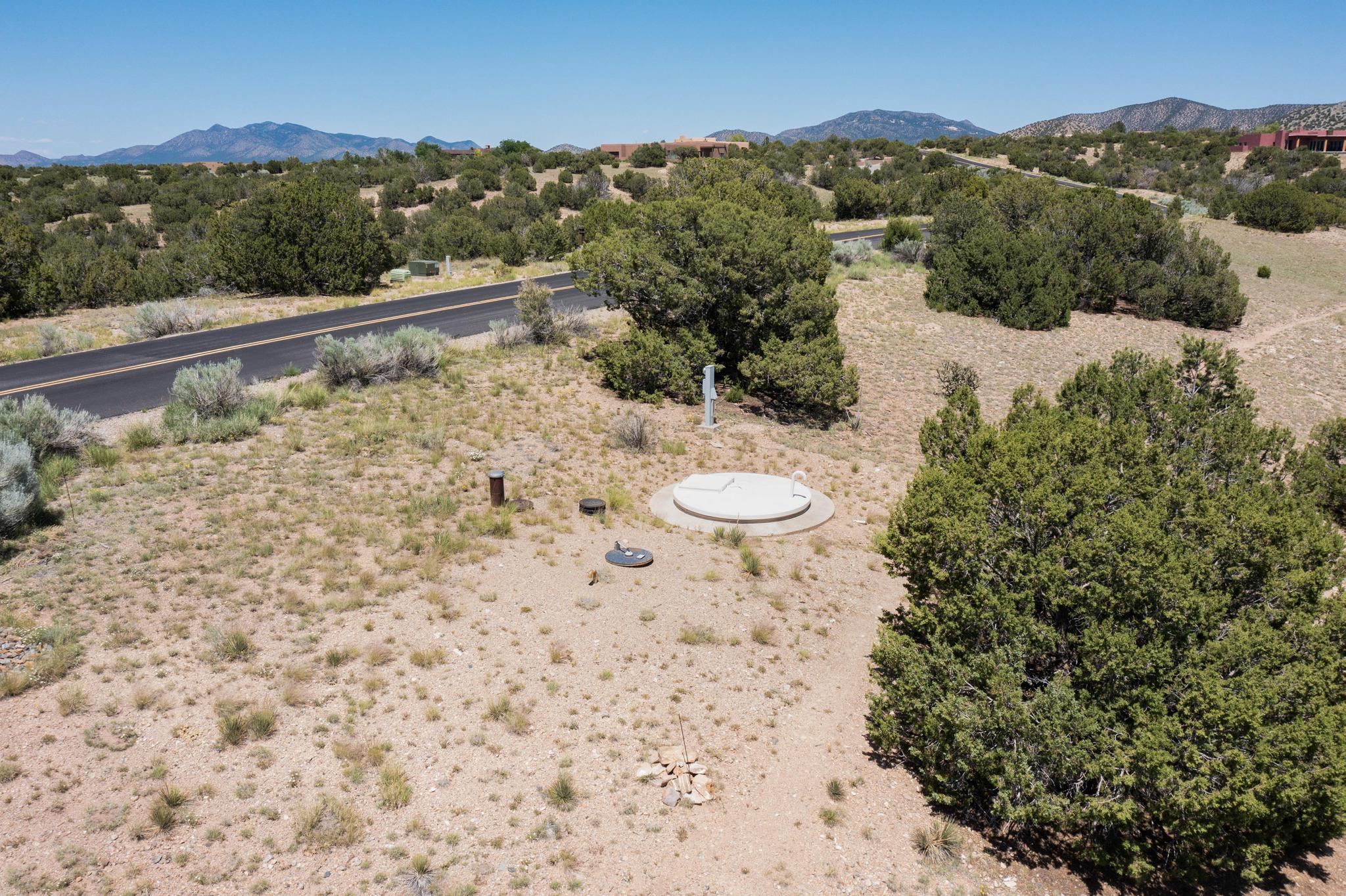 Lot: 24 Stagecoach TR