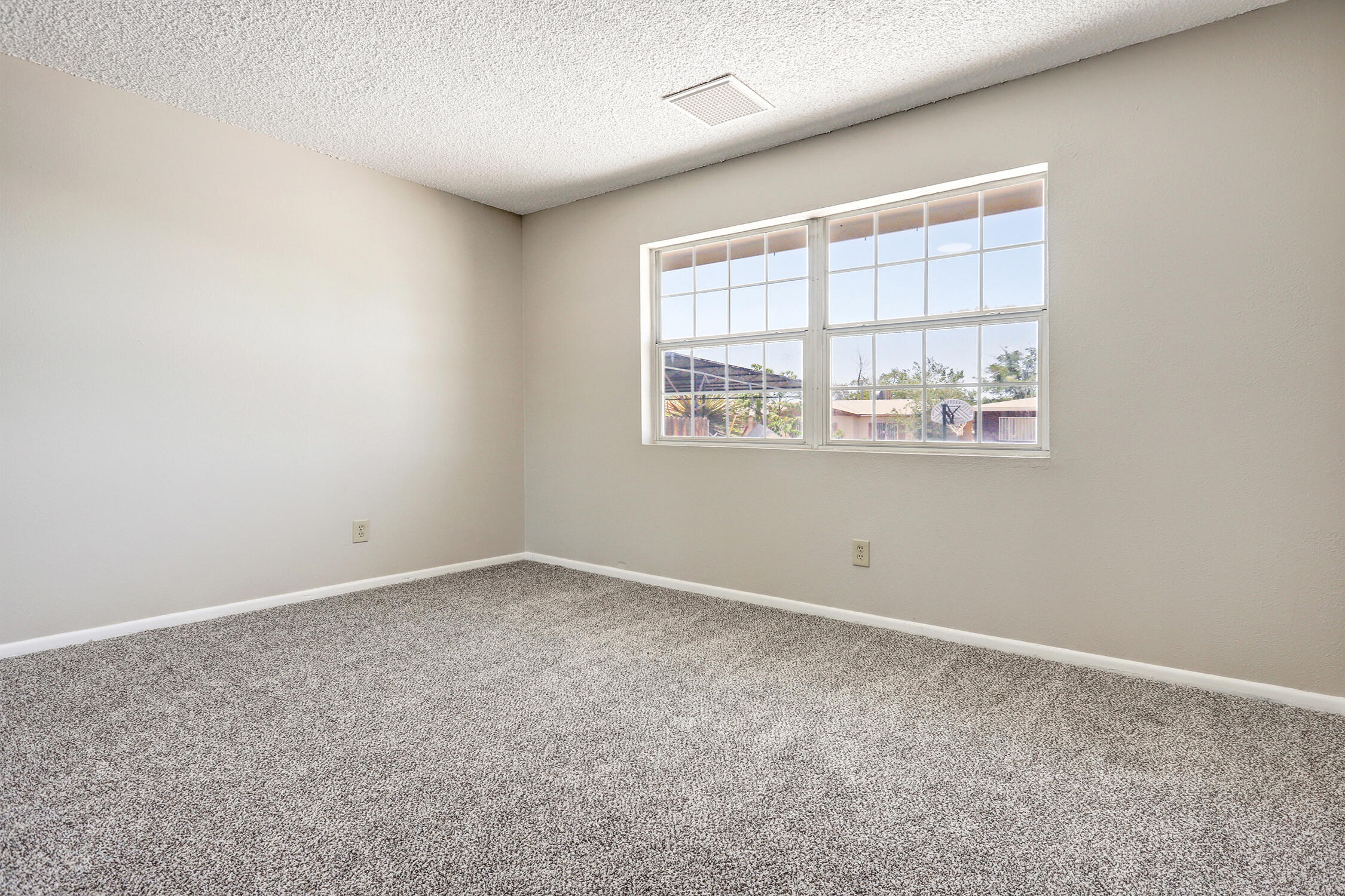 5711 Bohemio Court SW