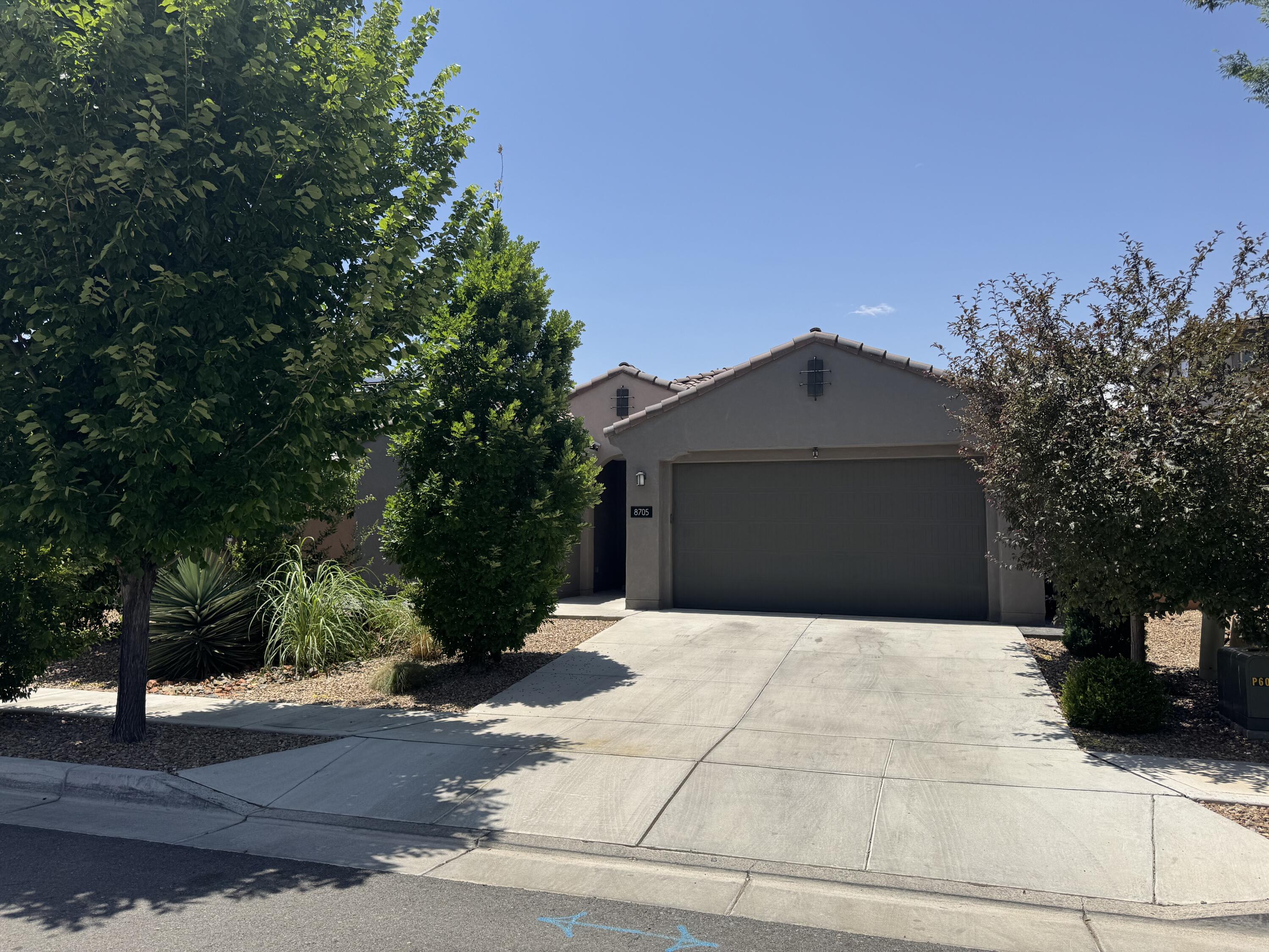 8705 SUGARITE Trail NE