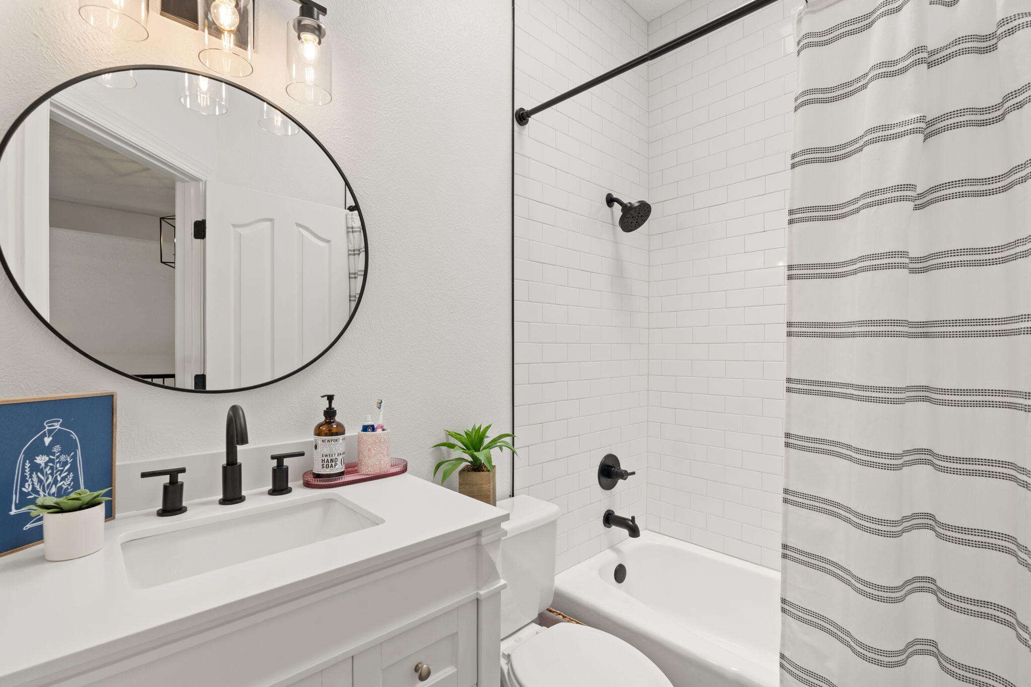 11405 PINE TOP Lane NE