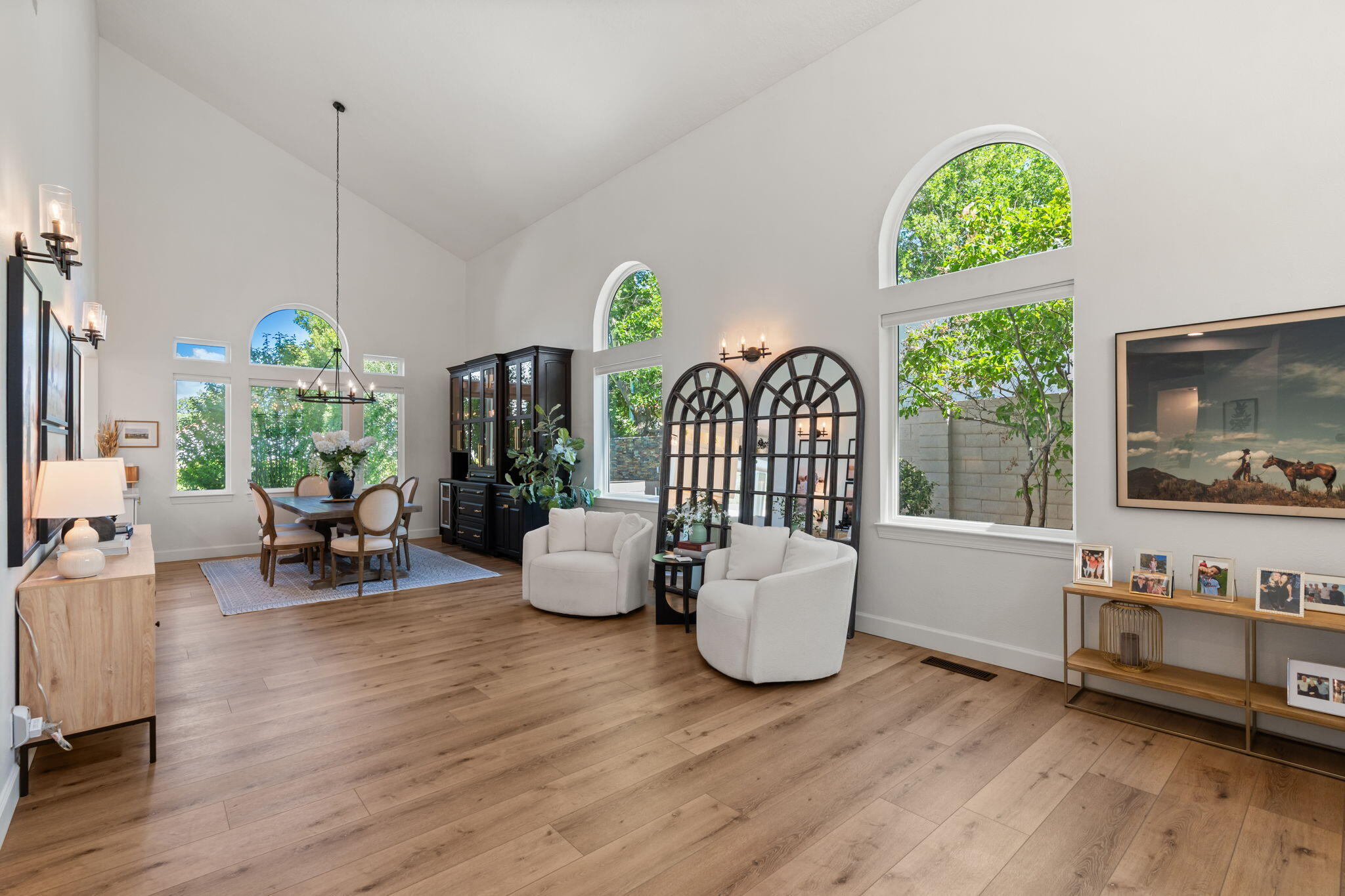 11405 PINE TOP Lane NE