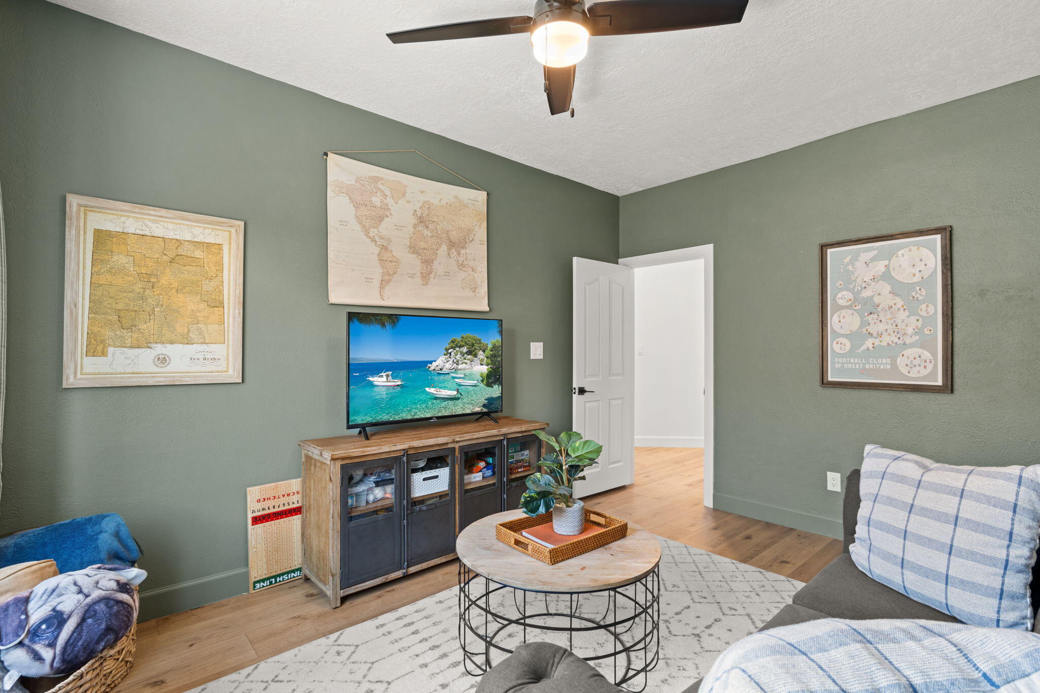 11405 PINE TOP Lane NE