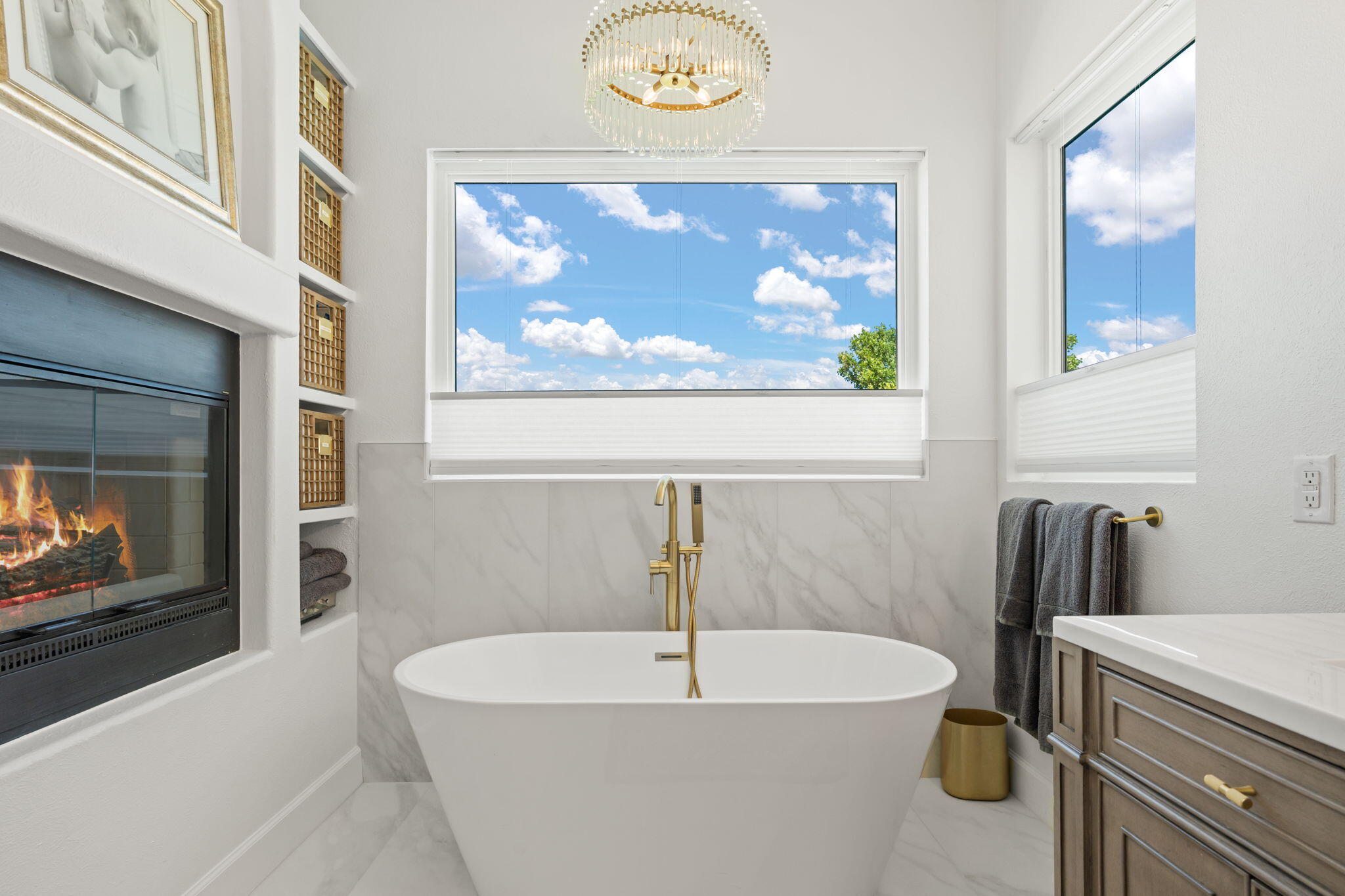 11405 PINE TOP Lane NE