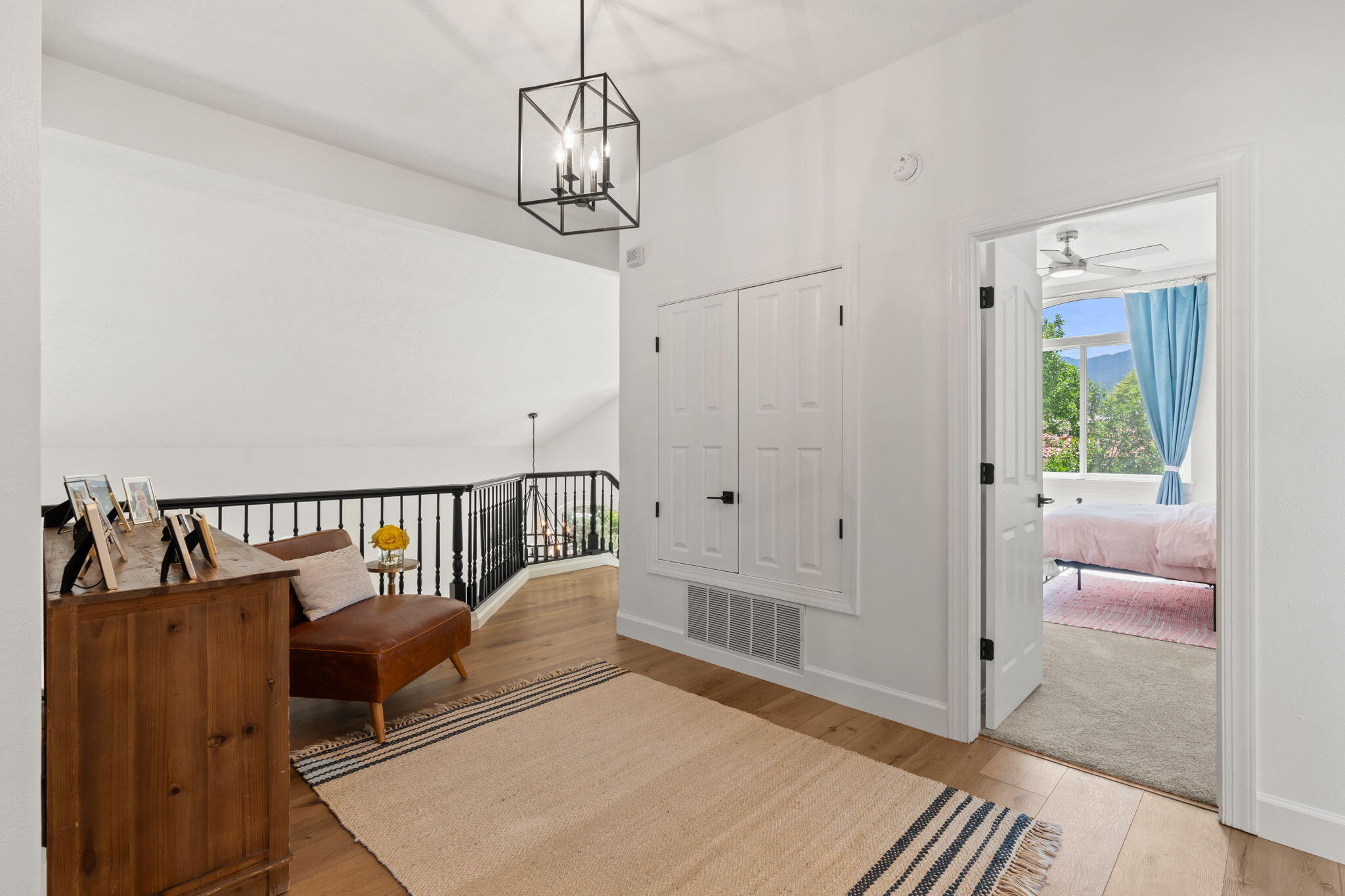 11405 PINE TOP Lane NE