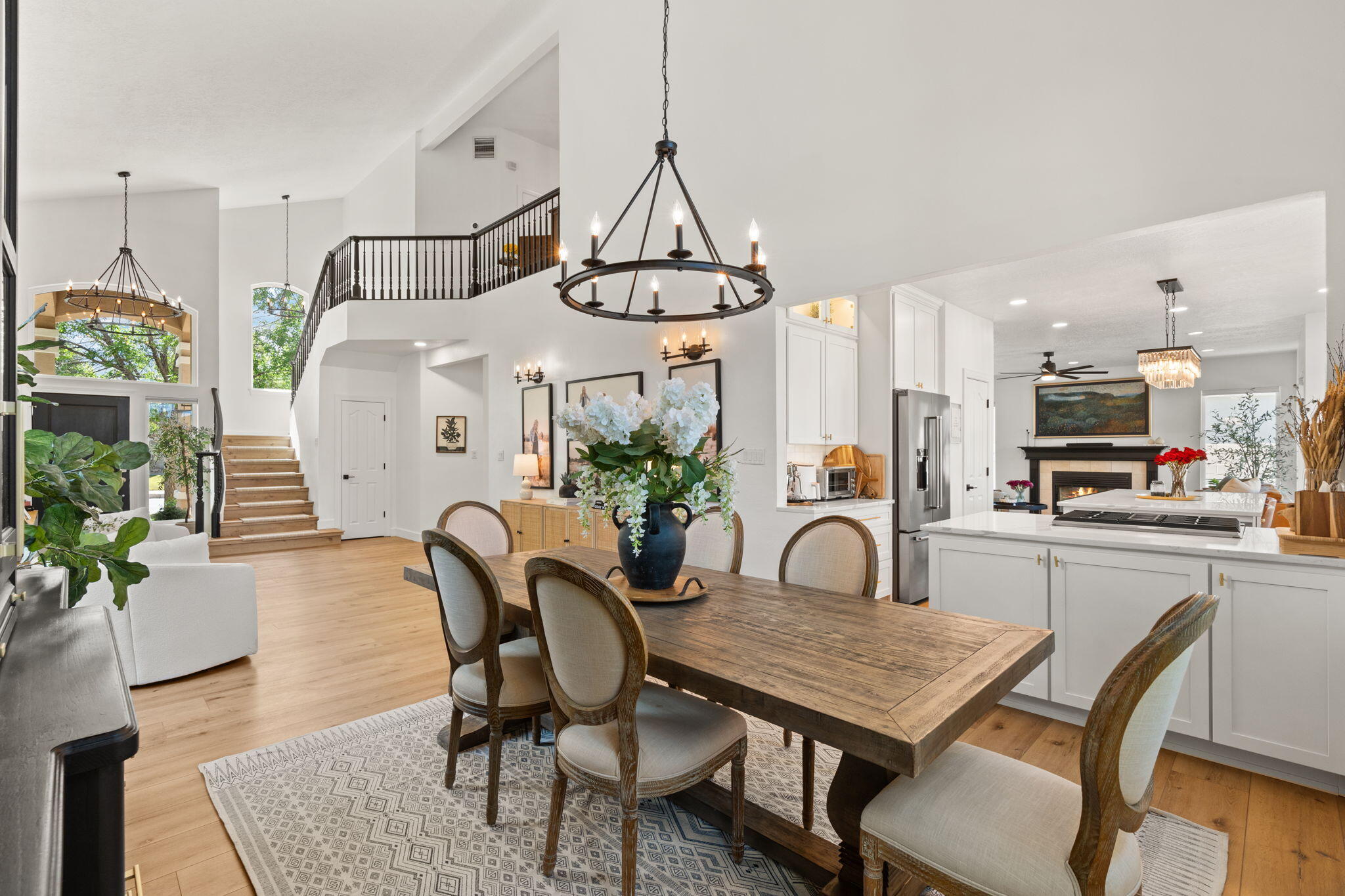 11405 PINE TOP Lane NE