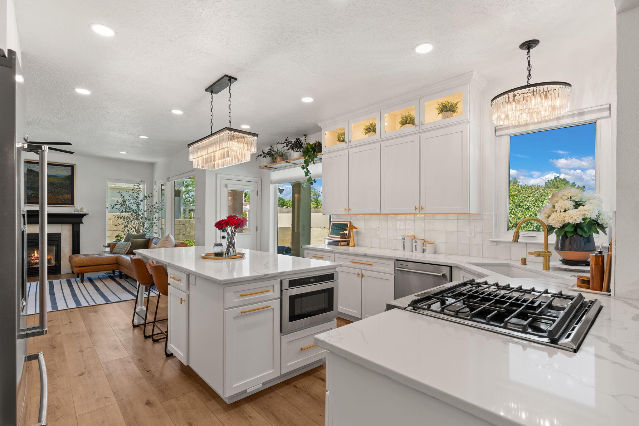 11405 PINE TOP Lane NE