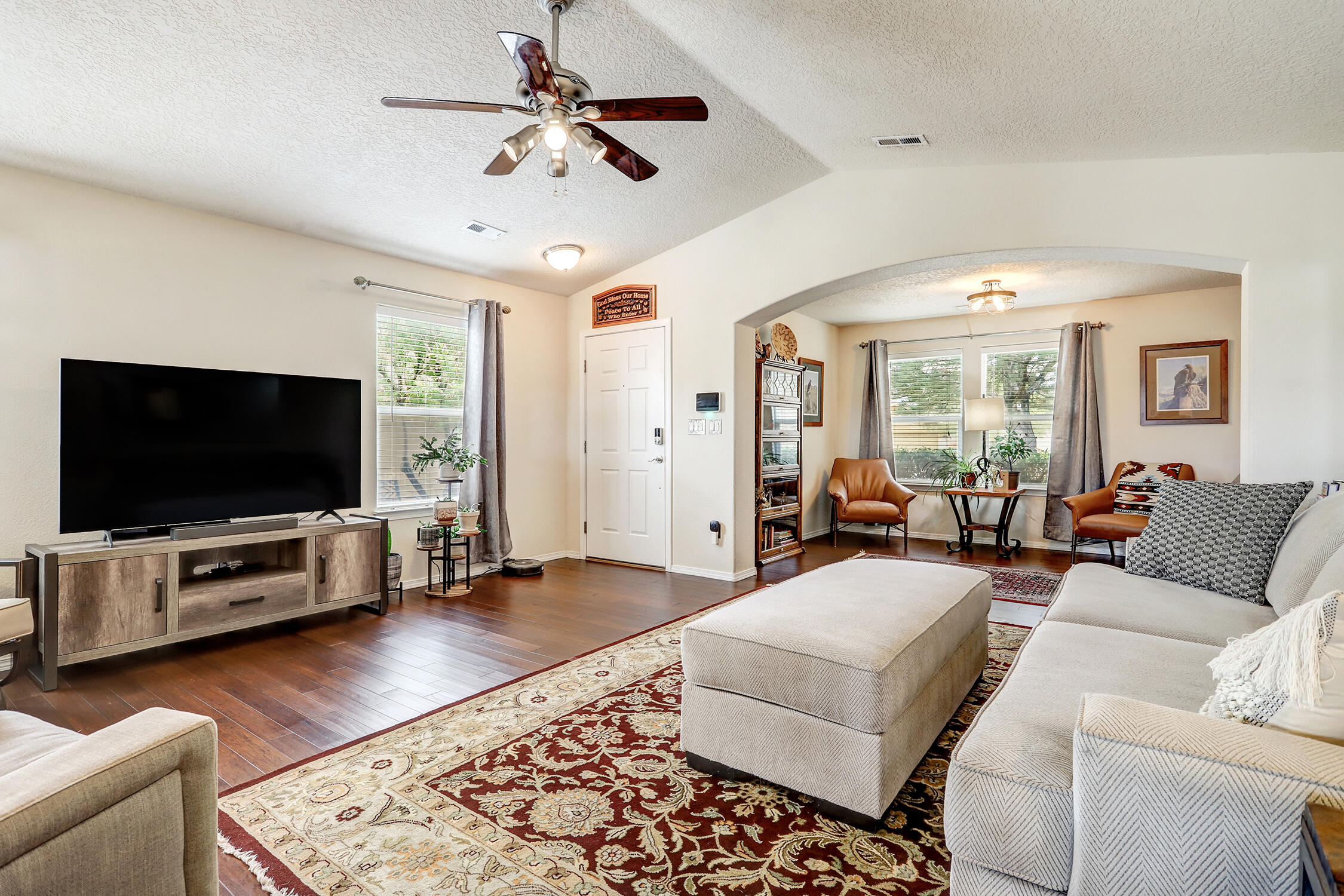 9701 MOGOLLON Drive NW