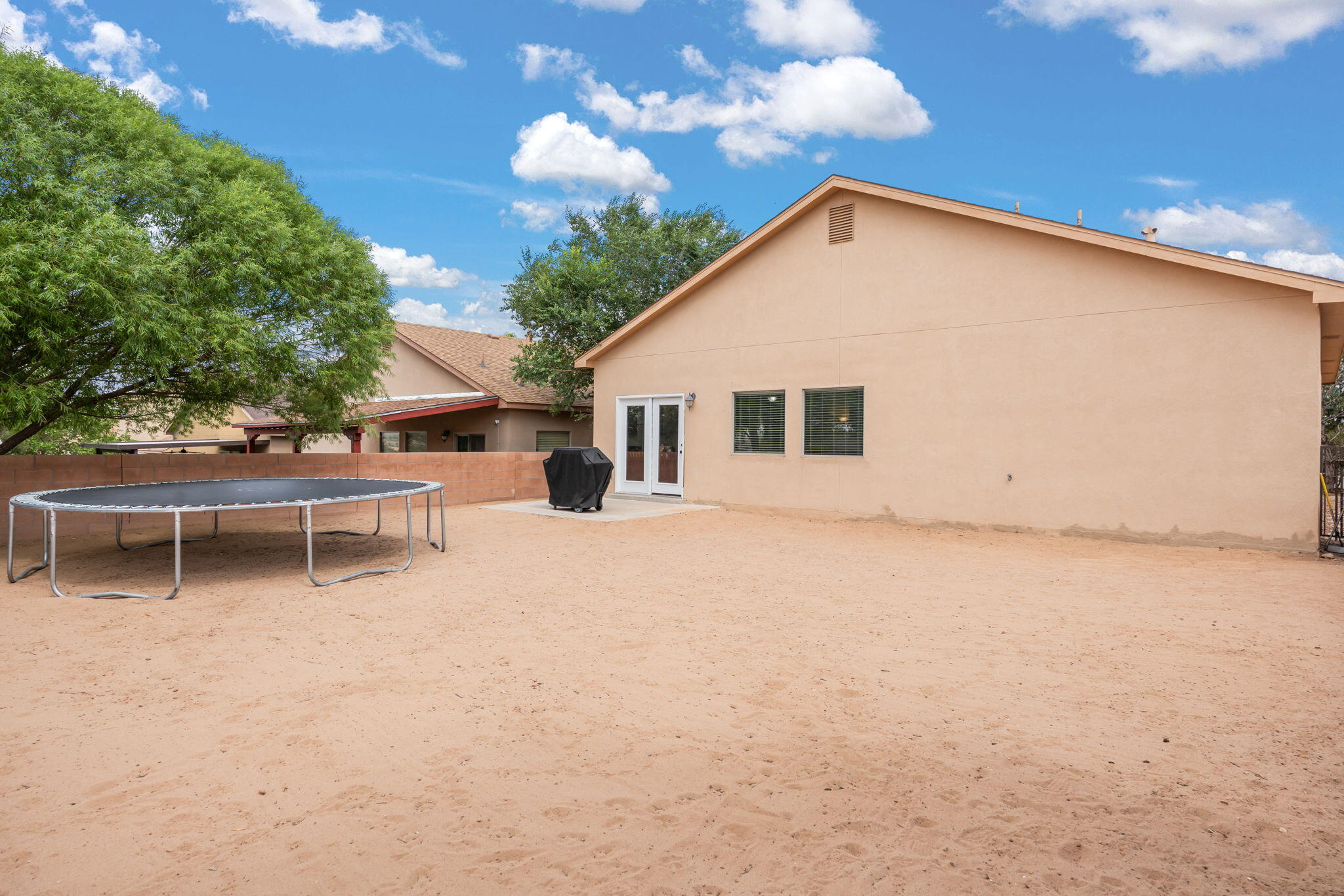 6264 AZALEAS Road NW