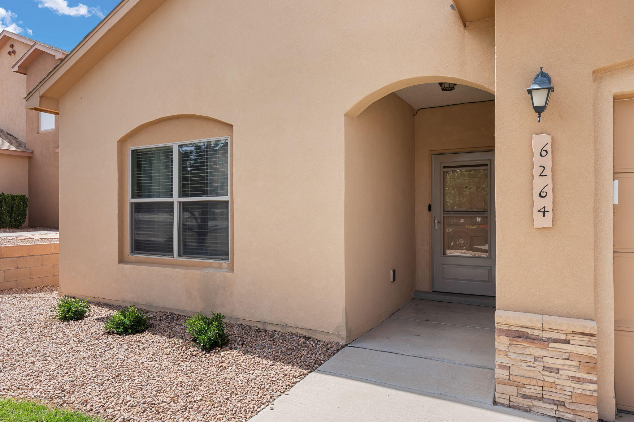 6264 AZALEAS Road NW