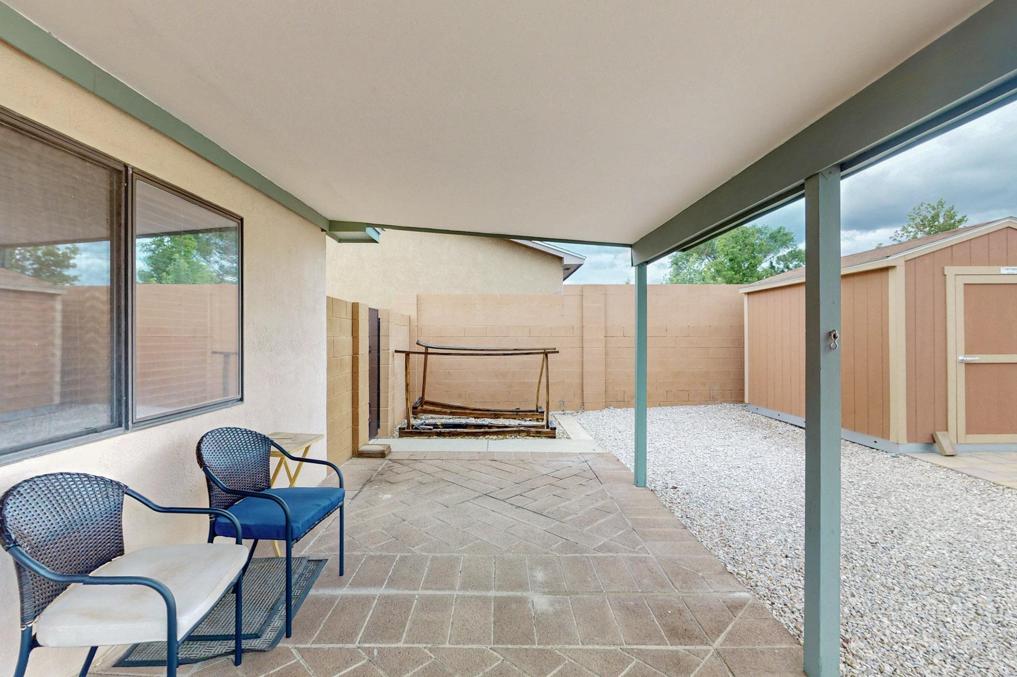 8718 LIBERTY Drive NE