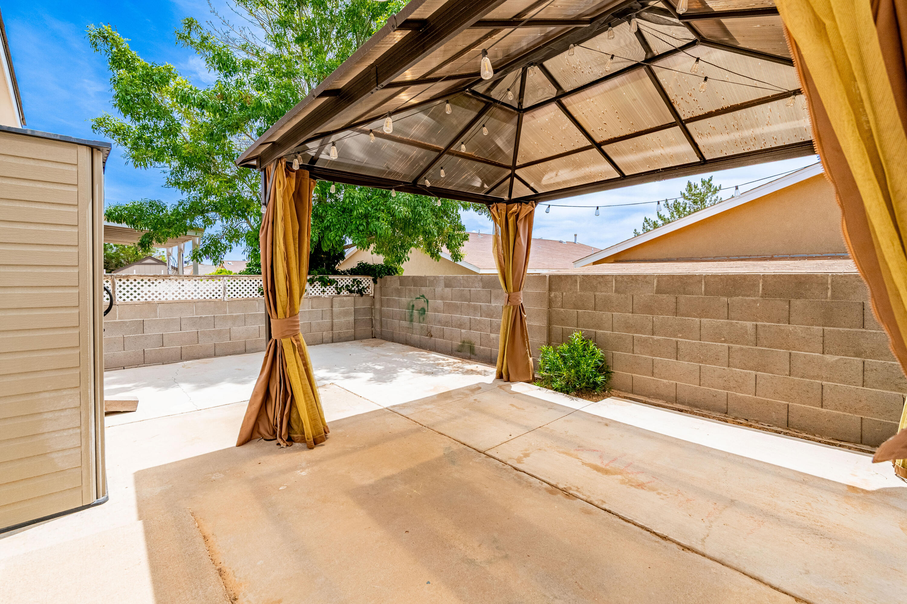 3742 Cattle Drive NE