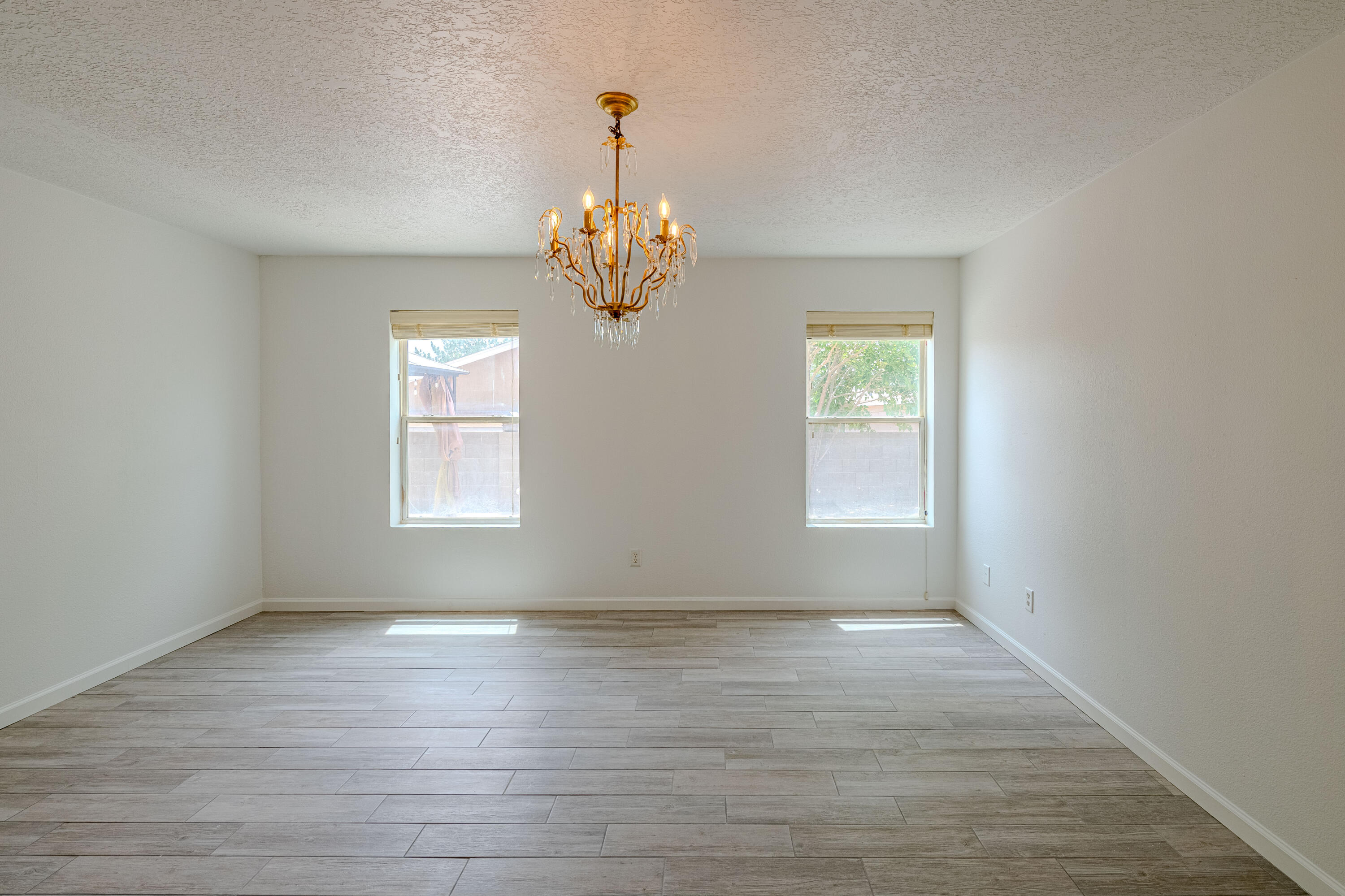 3742 Cattle Drive NE