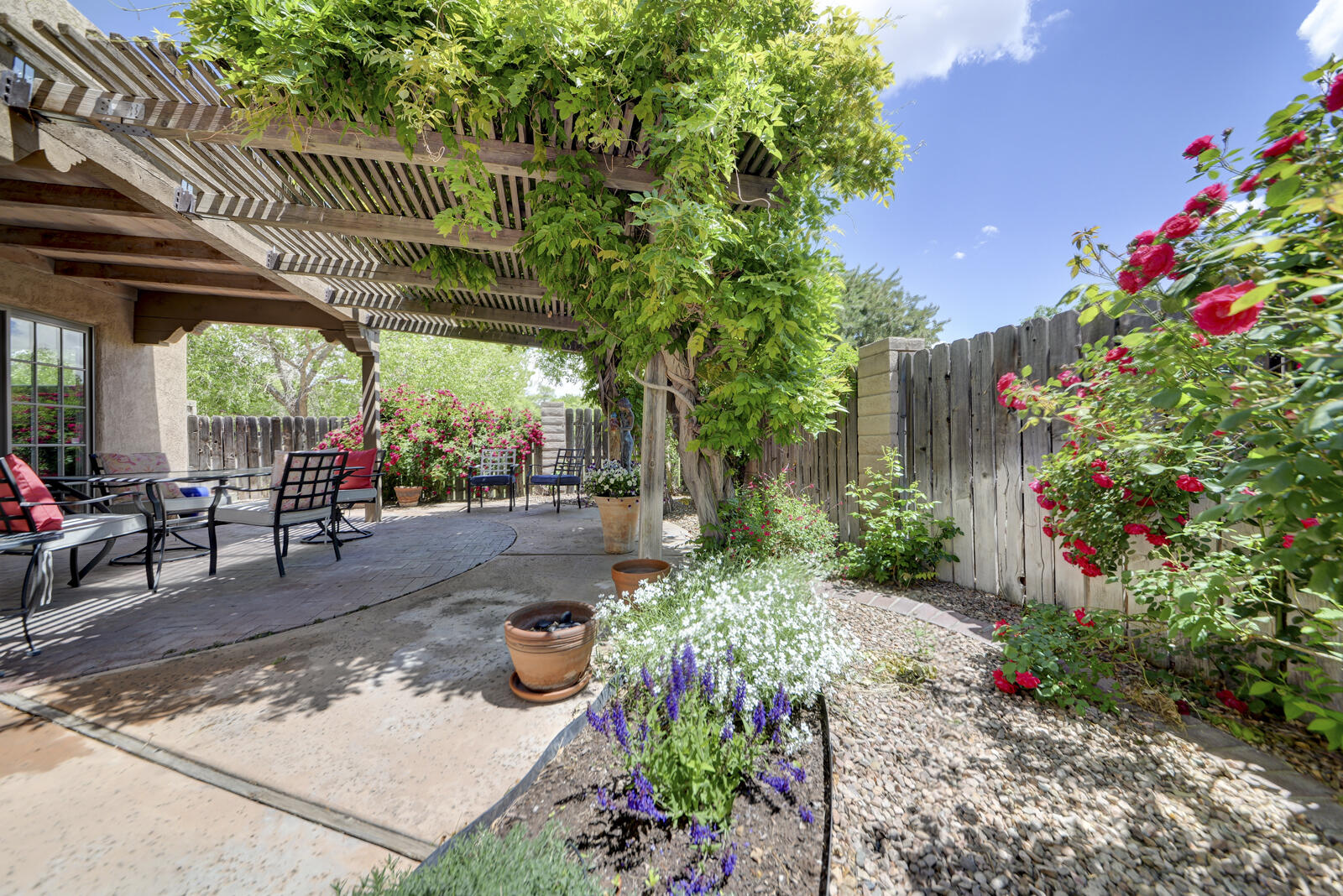 300 LA CHAMISAL Lane NW