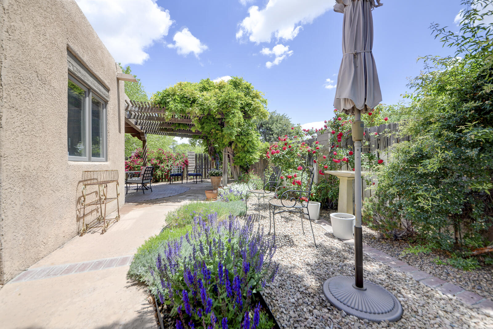 300 LA CHAMISAL Lane NW