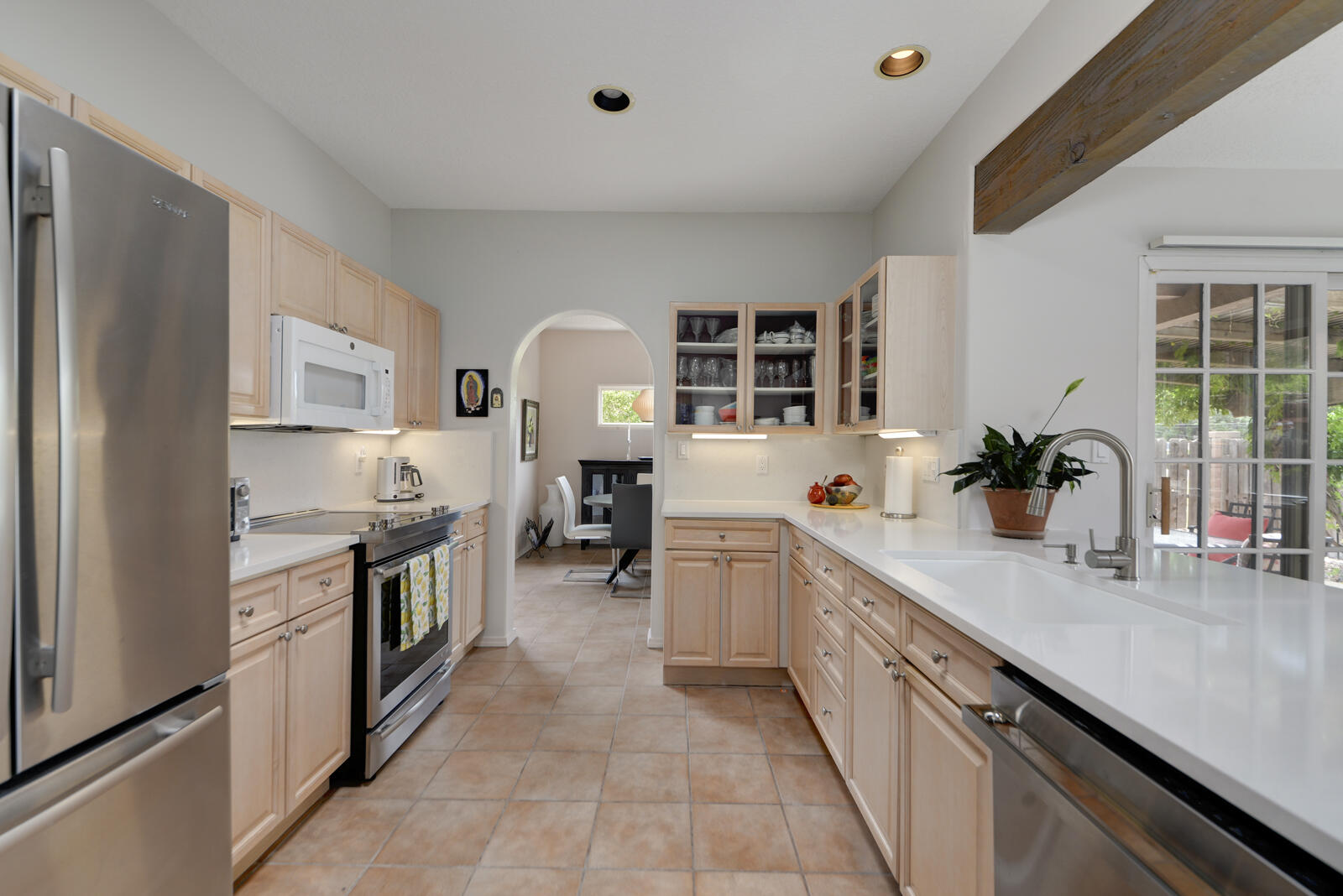 300 LA CHAMISAL Lane NW