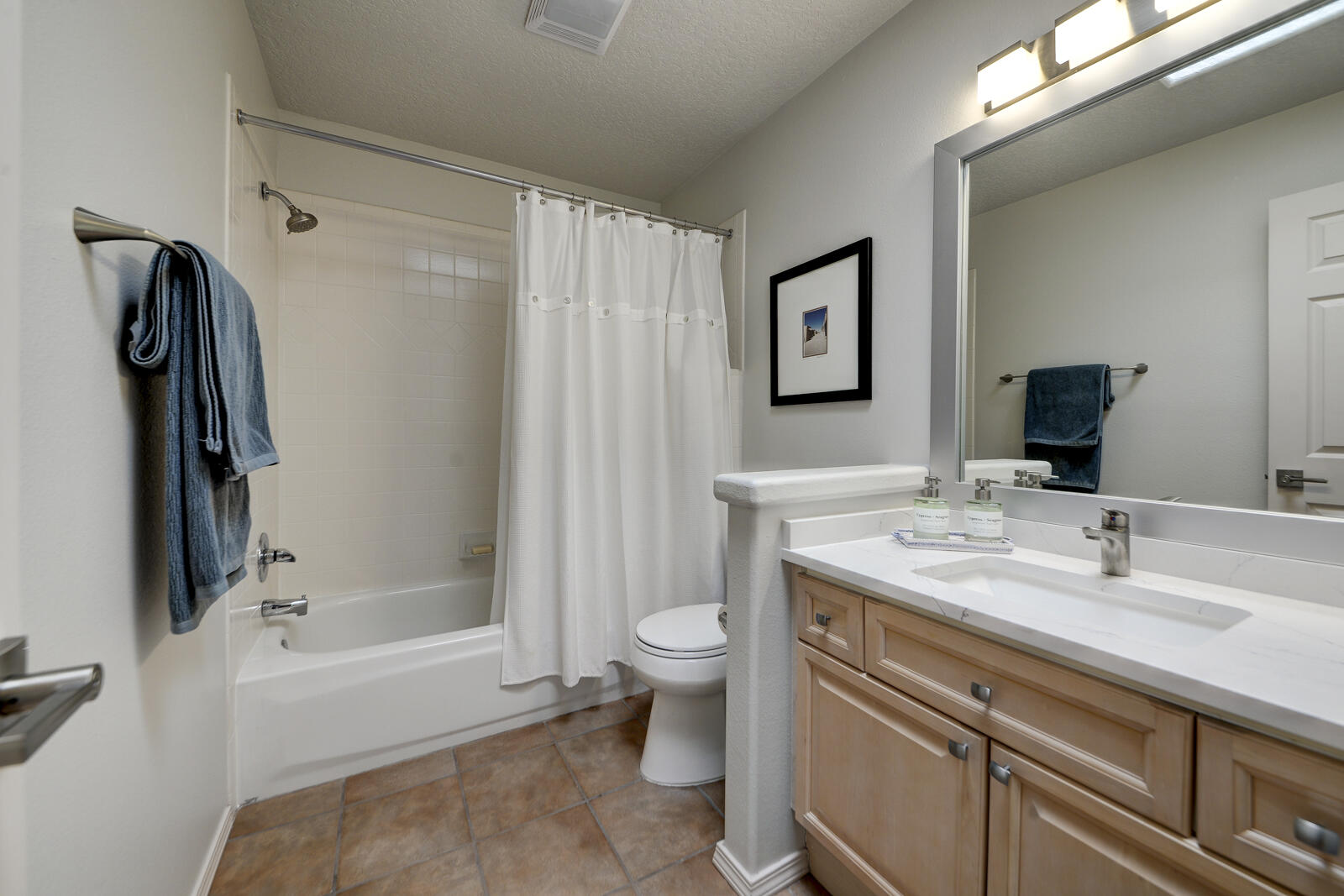 300 LA CHAMISAL Lane NW