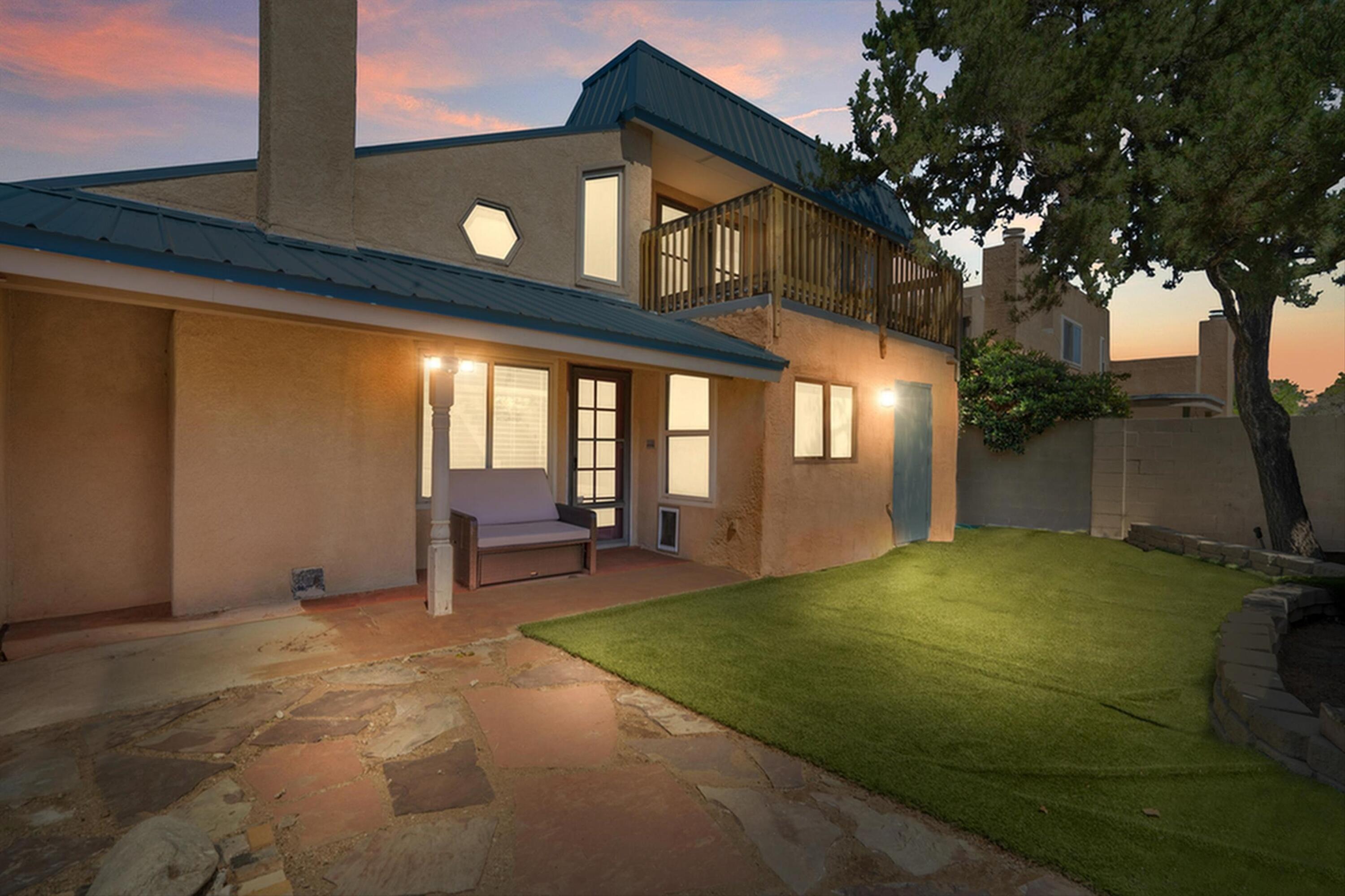 5000 OSO GRANDE Court NE