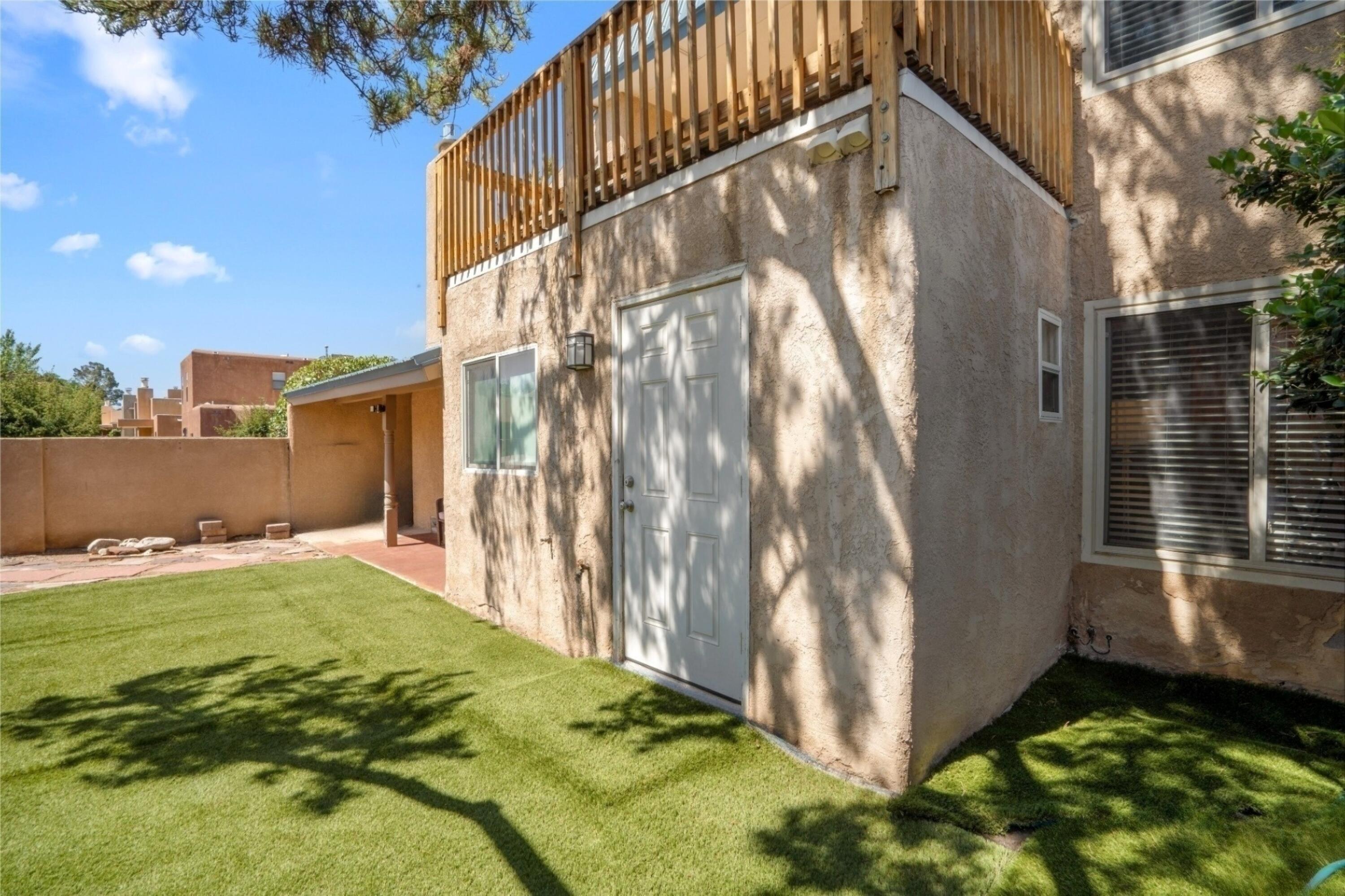 5000 OSO GRANDE Court NE