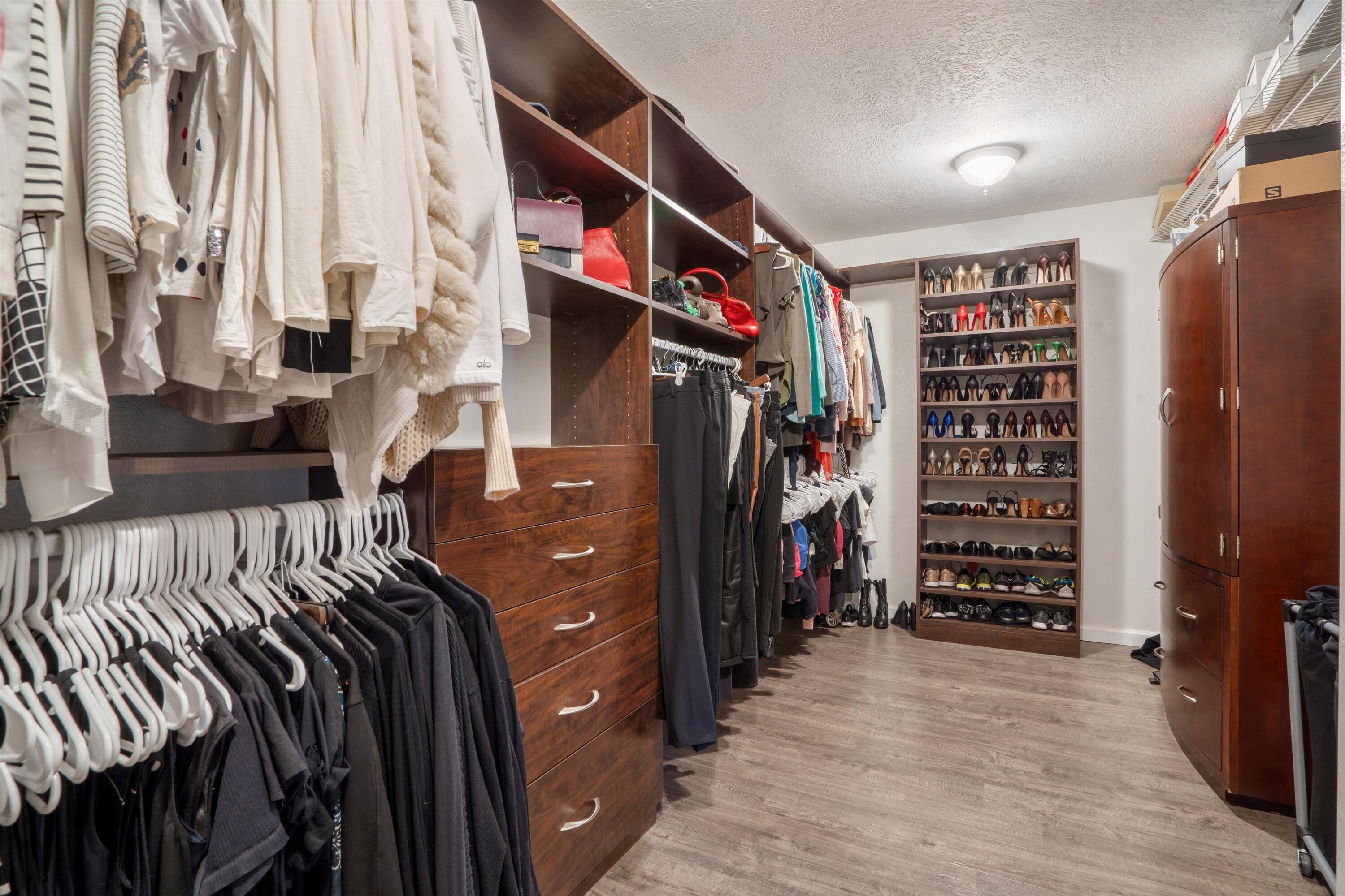 5000 OSO GRANDE Court NE