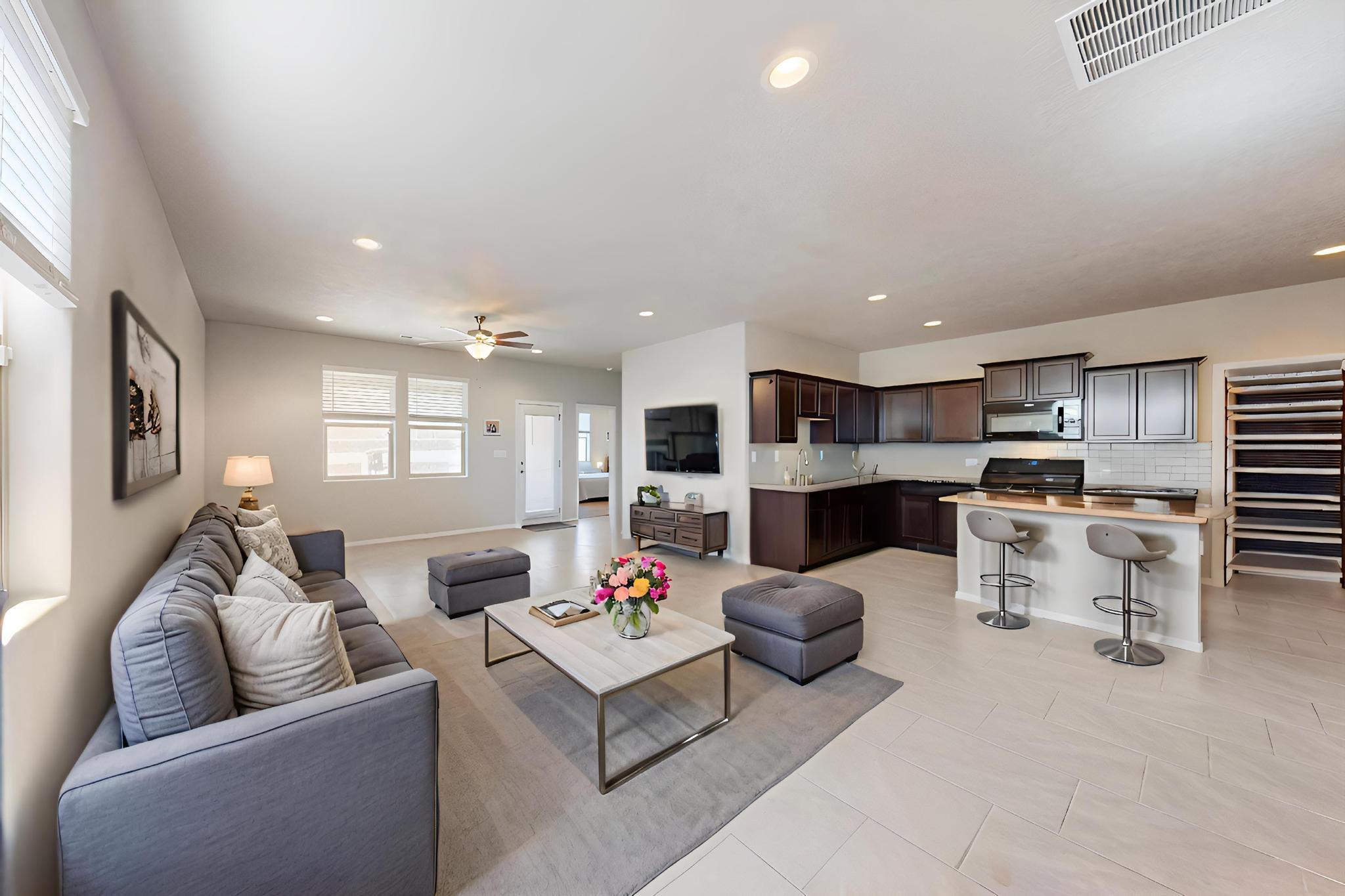 1854 VALLE VISTA Road NW