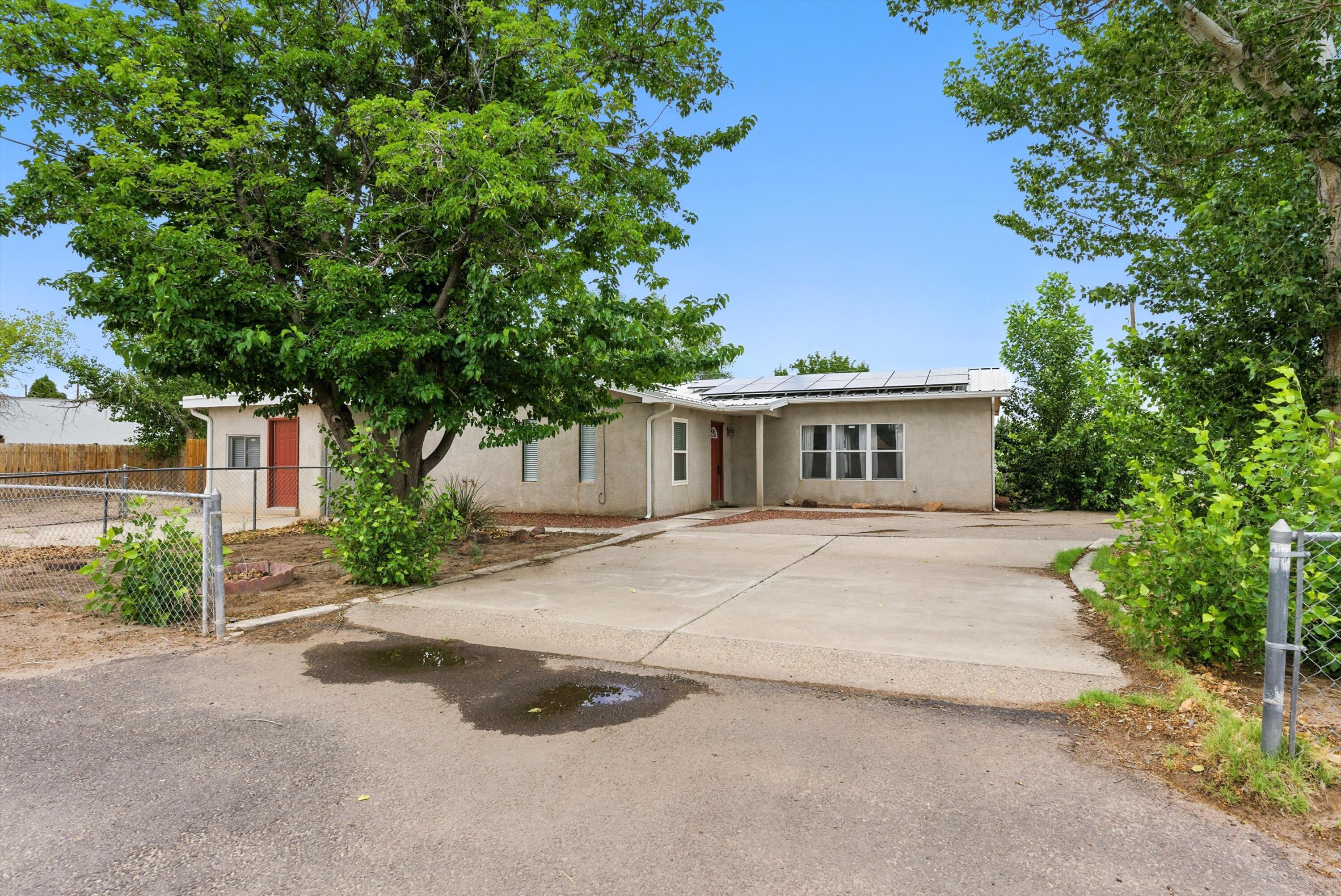 6205 DARLENE Place SW